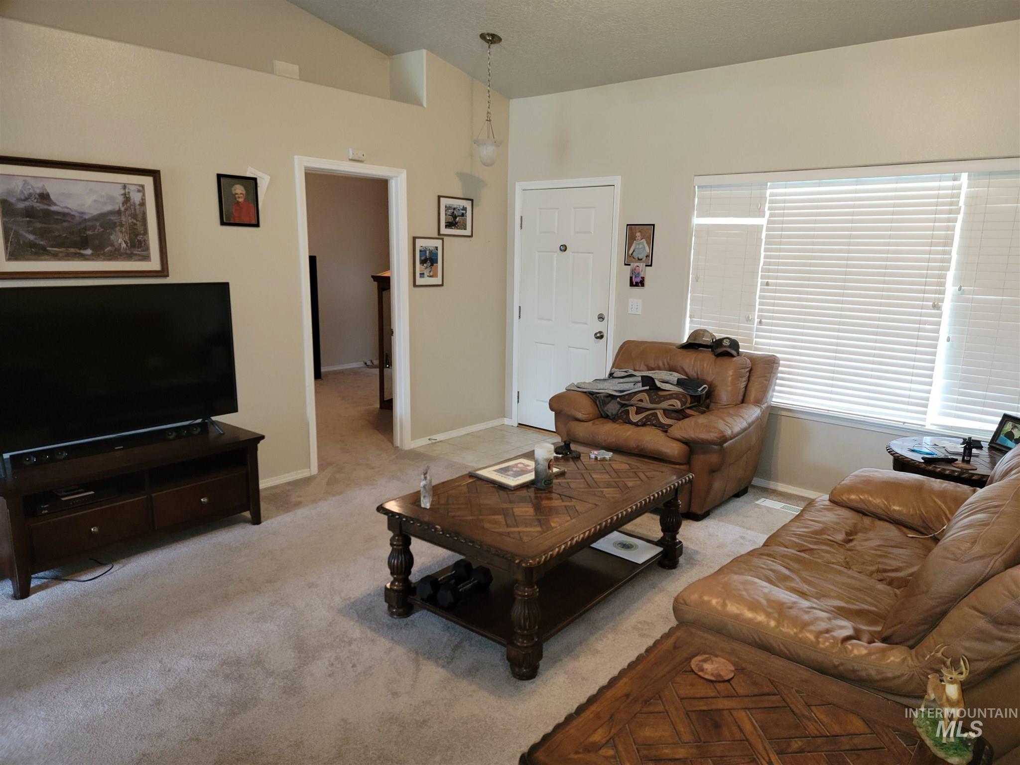 16705 Naito Ave, Caldwell, Idaho 83607, 4 Bedrooms, 2 Bathrooms, Residential For Sale, Price $369,900,MLS 98980202