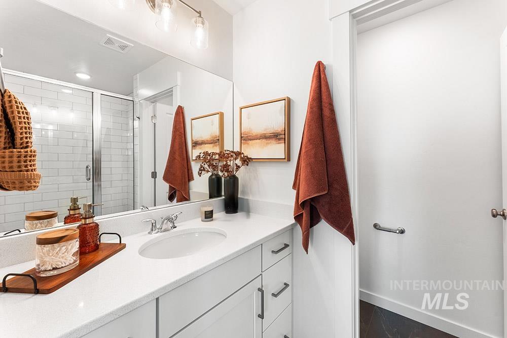 1603 N Impreza Ln, Boise, Idaho 83713, 4 Bedrooms, 3.5 Bathrooms, Residential For Sale, Price $449,900,MLS 98980217