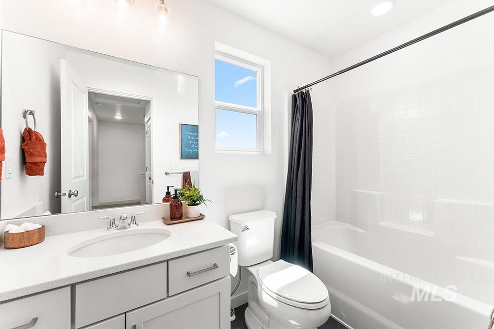 1603 N Impreza Ln, Boise, Idaho 83713, 4 Bedrooms, 3.5 Bathrooms, Residential For Sale, Price $449,900,MLS 98980217