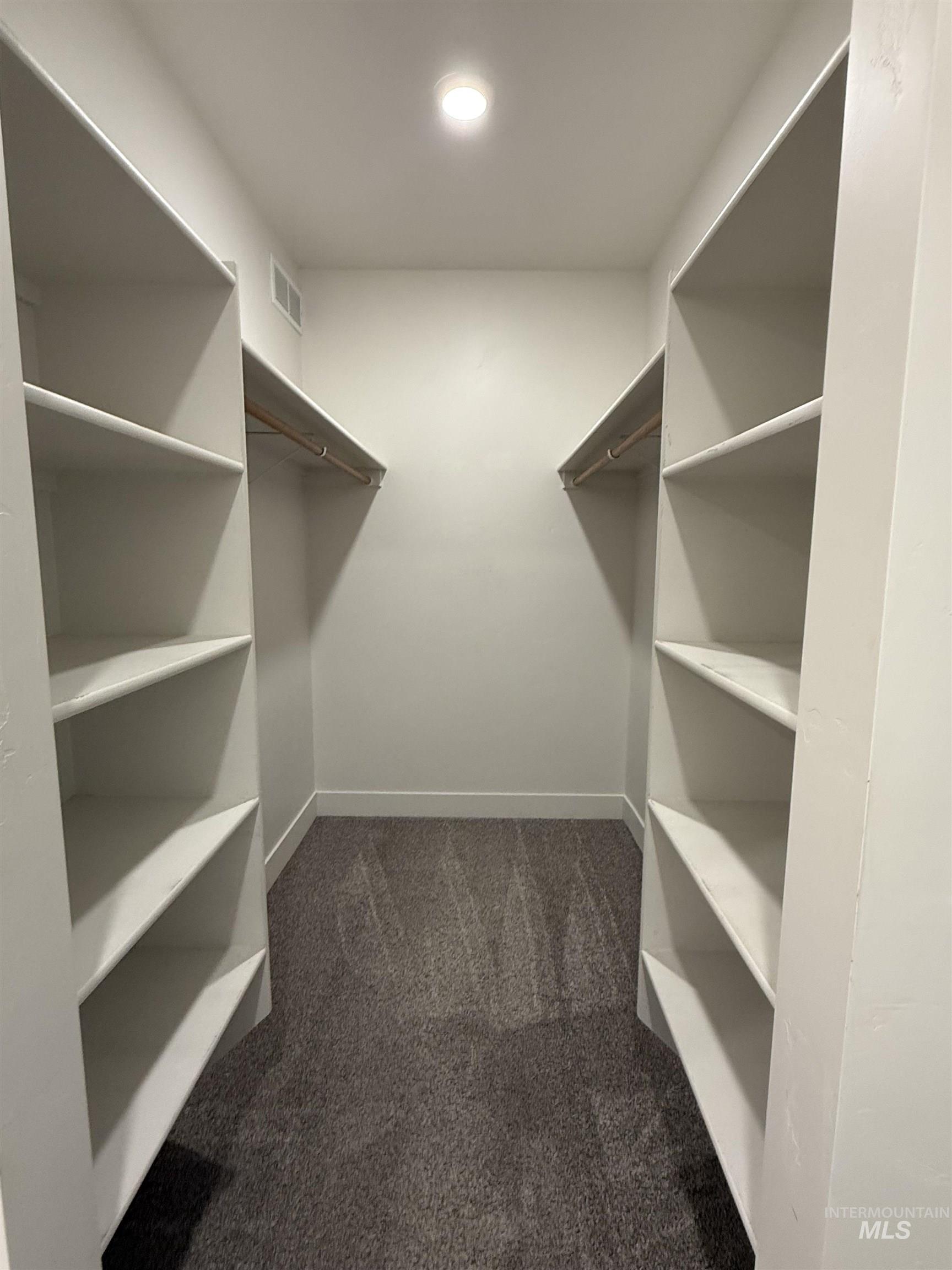 1011 Thunder Mountain St, Kimberly, Idaho 83341-5373, 3 Bedrooms, 2.5 Bathrooms, Residential For Sale, Price $437,500,MLS 98980218