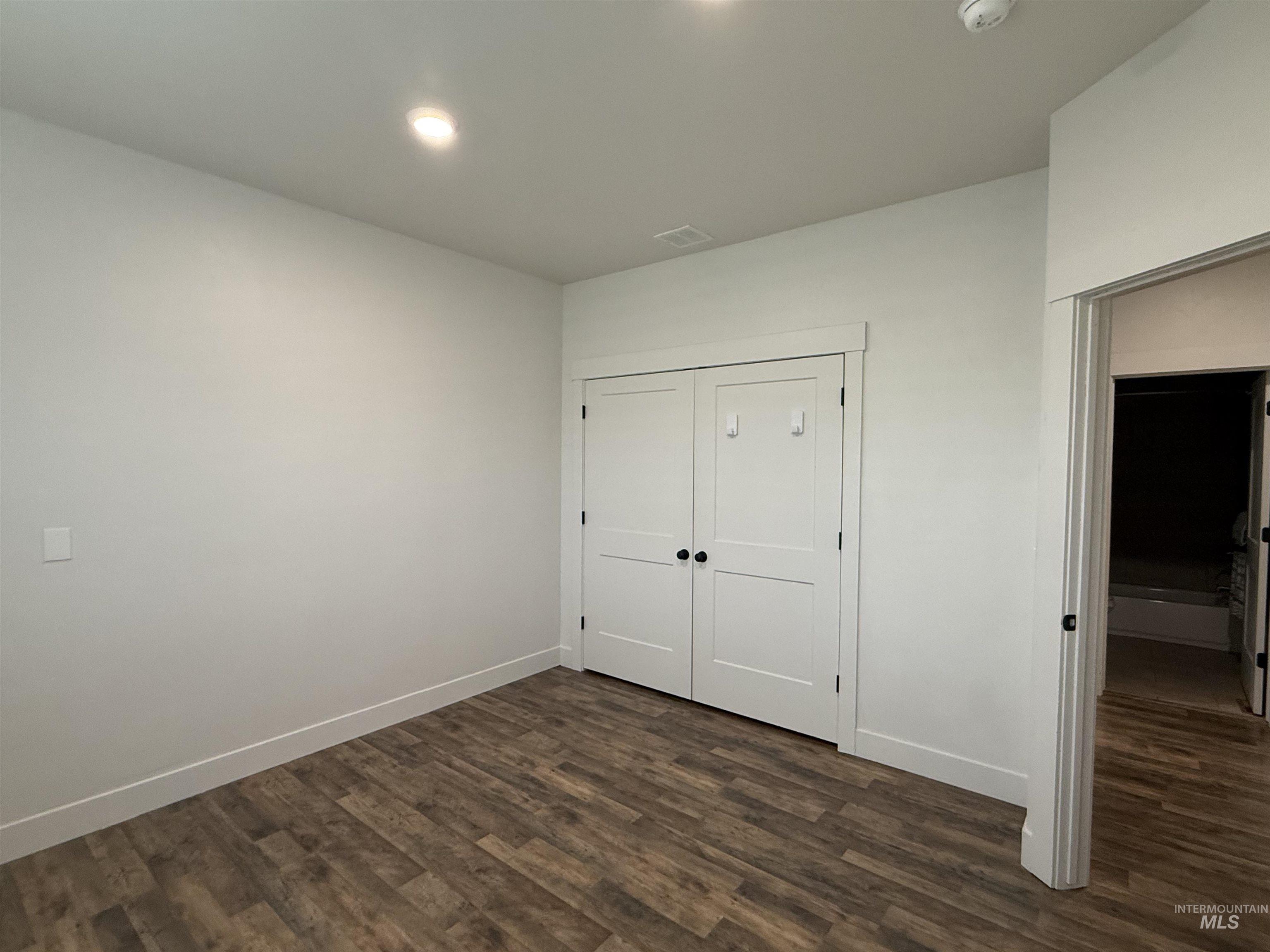 1011 Thunder Mountain St, Kimberly, Idaho 83341-5373, 3 Bedrooms, 2.5 Bathrooms, Residential For Sale, Price $437,500,MLS 98980218