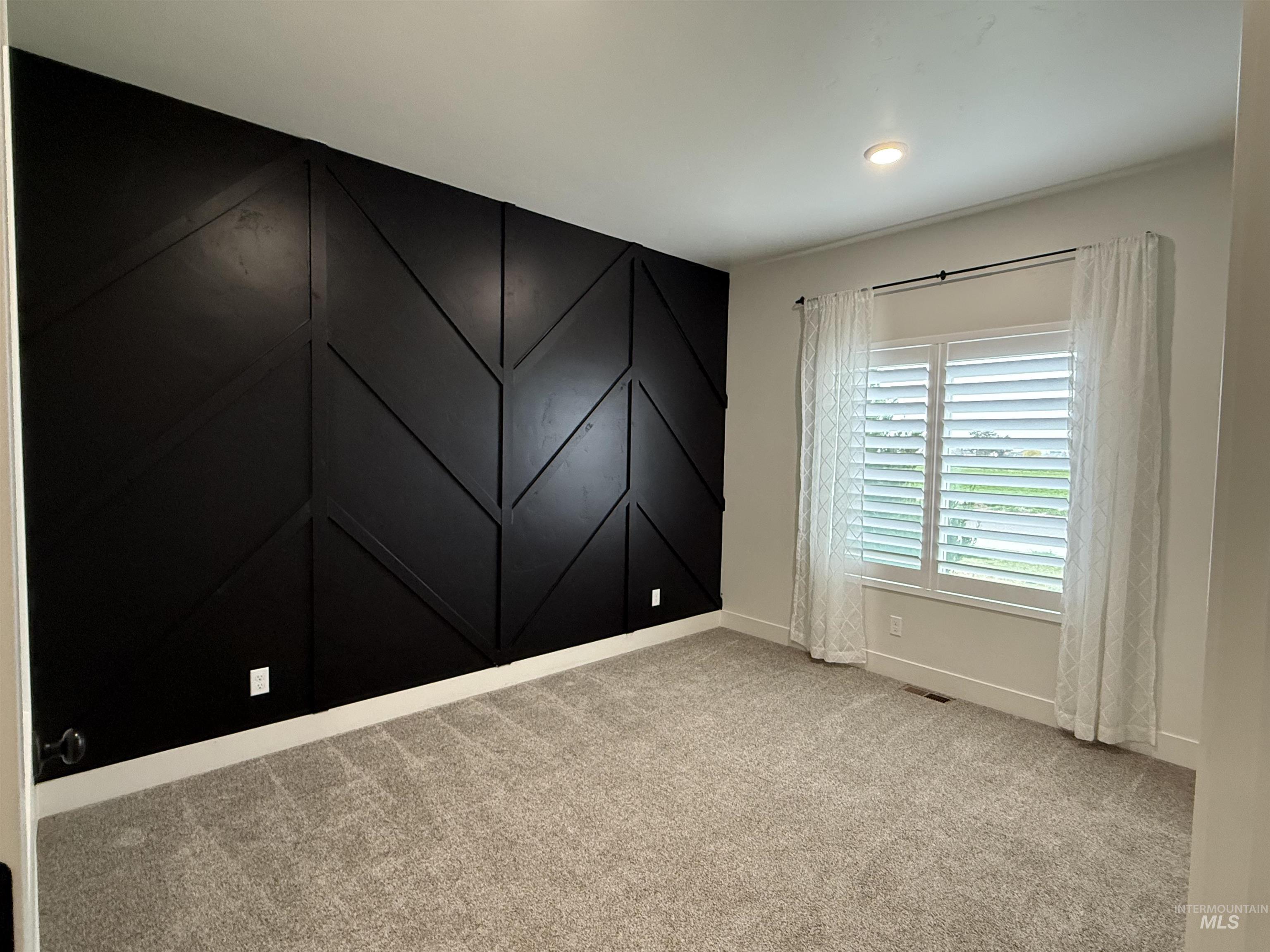 1011 Thunder Mountain St, Kimberly, Idaho 83341-5373, 3 Bedrooms, 2.5 Bathrooms, Residential For Sale, Price $437,500,MLS 98980218