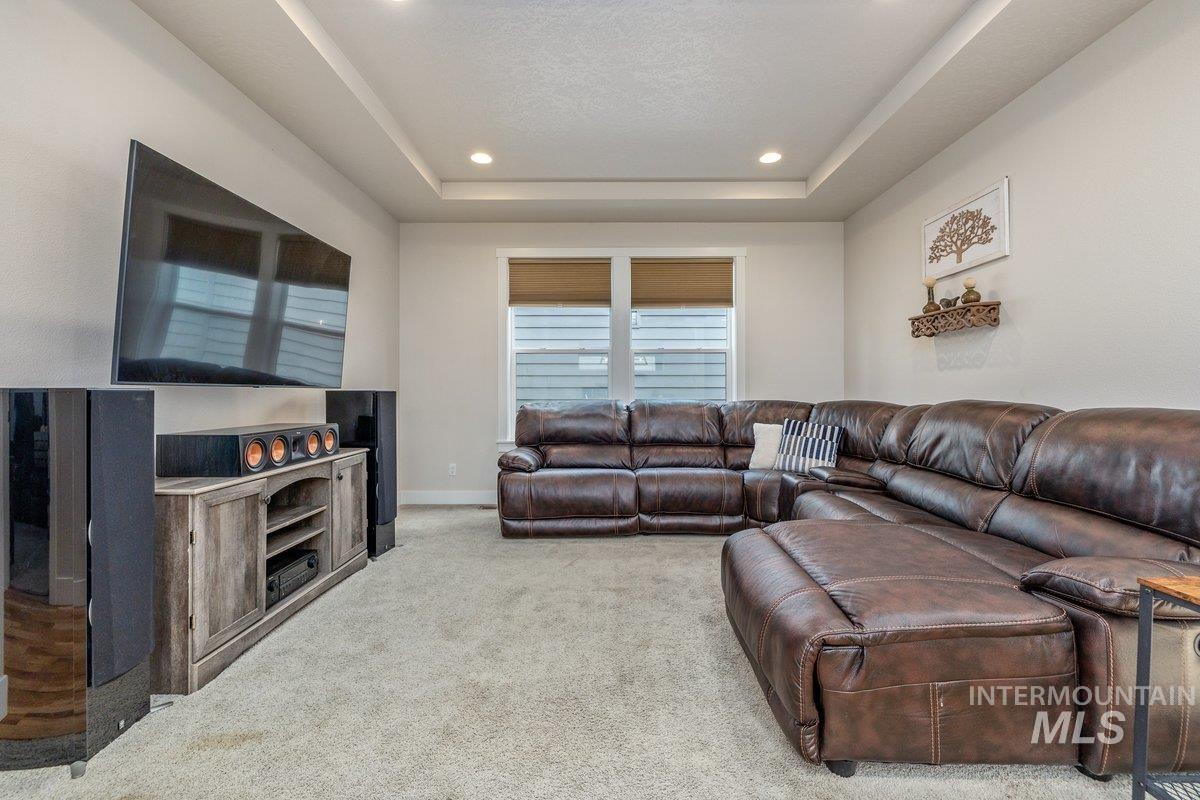 10167 Silversun St, Nampa, Idaho 83687, 3 Bedrooms, 2 Bathrooms, Residential For Sale, Price $399,900,MLS 98980219