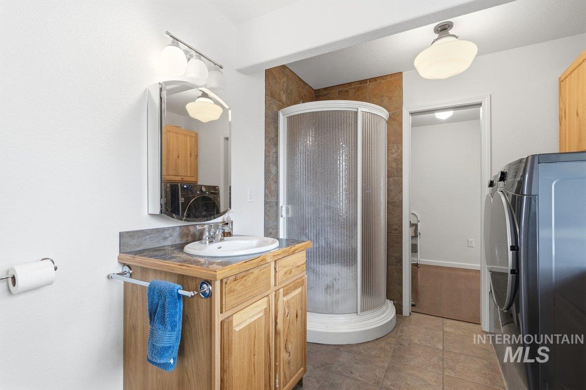 13108 S Madera Pl, Kuna, Idaho 83634-2650, 3 Bedrooms, 4 Bathrooms, Residential For Sale, Price $575,000,MLS 98980223