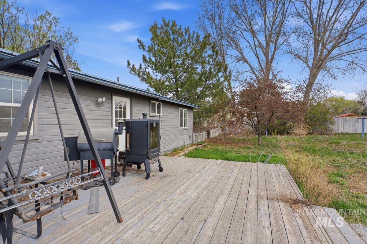 13108 S Madera Pl, Kuna, Idaho 83634-2650, 3 Bedrooms, 4 Bathrooms, Residential For Sale, Price $575,000,MLS 98980223