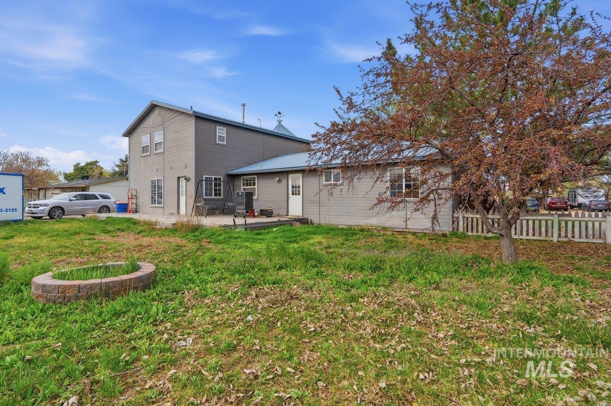 13108 S Madera Pl, Kuna, Idaho 83634-2650, 3 Bedrooms, 4 Bathrooms, Residential For Sale, Price $575,000,MLS 98980223