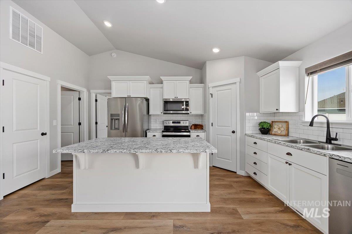 304 New Haven St, Rupert, Idaho 83350, 4 Bedrooms, 2 Bathrooms, Residential For Sale, Price $359,900,MLS 98980226