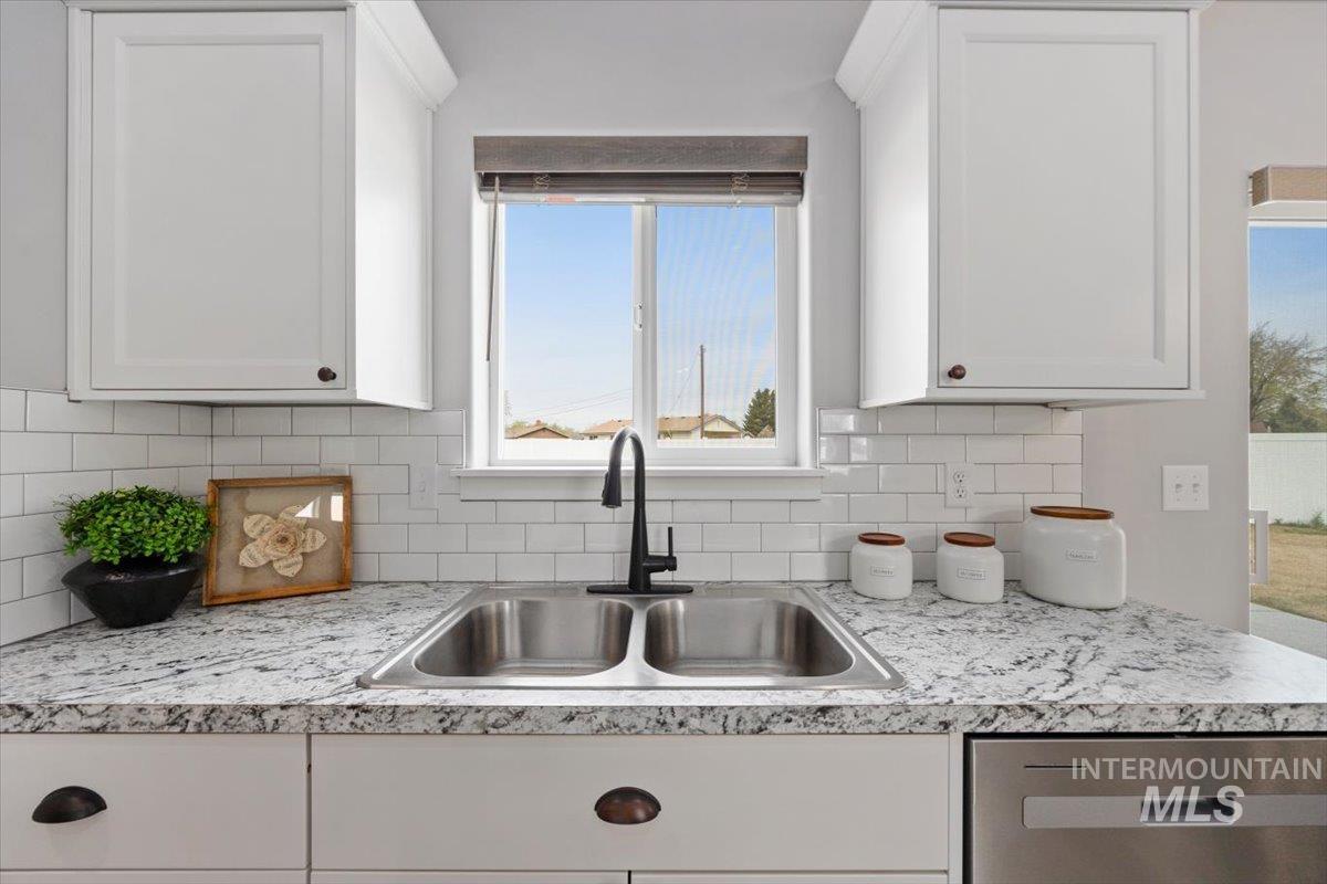 304 New Haven St, Rupert, Idaho 83350, 4 Bedrooms, 2 Bathrooms, Residential For Sale, Price $359,900,MLS 98980226