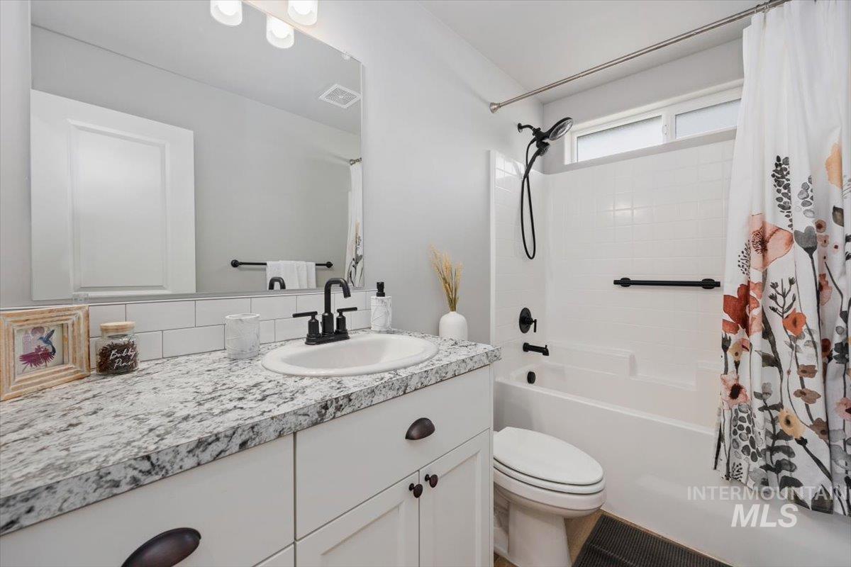 304 New Haven St, Rupert, Idaho 83350, 4 Bedrooms, 2 Bathrooms, Residential For Sale, Price $359,900,MLS 98980226