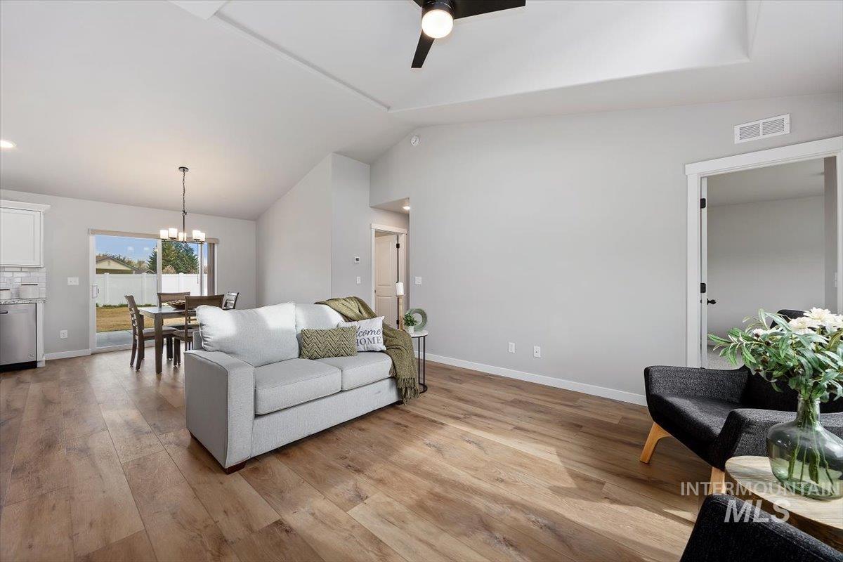 304 New Haven St, Rupert, Idaho 83350, 4 Bedrooms, 2 Bathrooms, Residential For Sale, Price $359,900,MLS 98980226