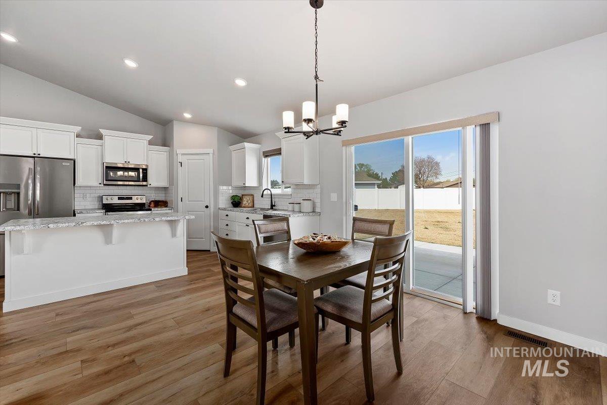 304 New Haven St, Rupert, Idaho 83350, 4 Bedrooms, 2 Bathrooms, Residential For Sale, Price $359,900,MLS 98980226