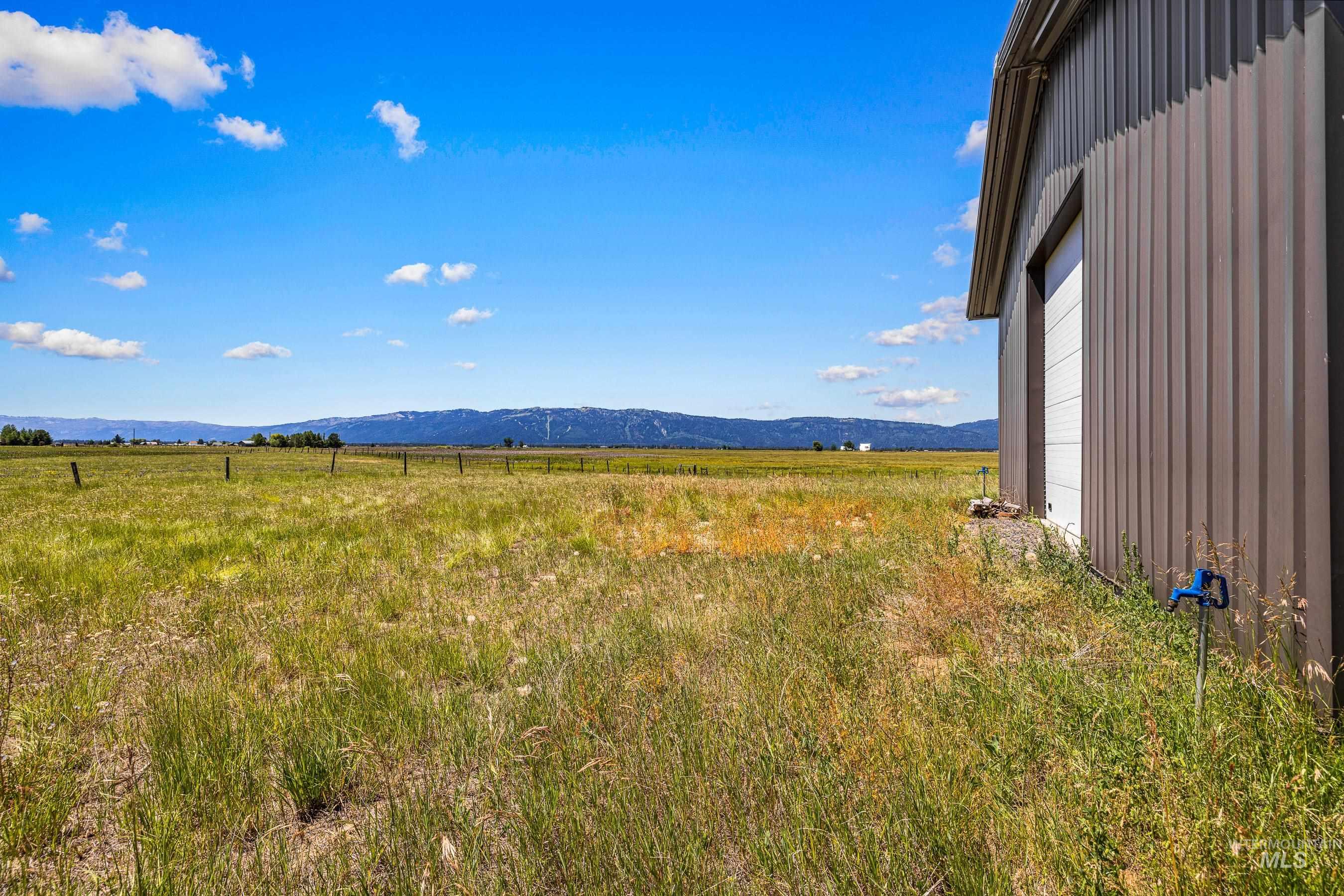 12231 Finlandia, Donnelly, Idaho 83615, Land For Sale, Price $739,000, 98980227