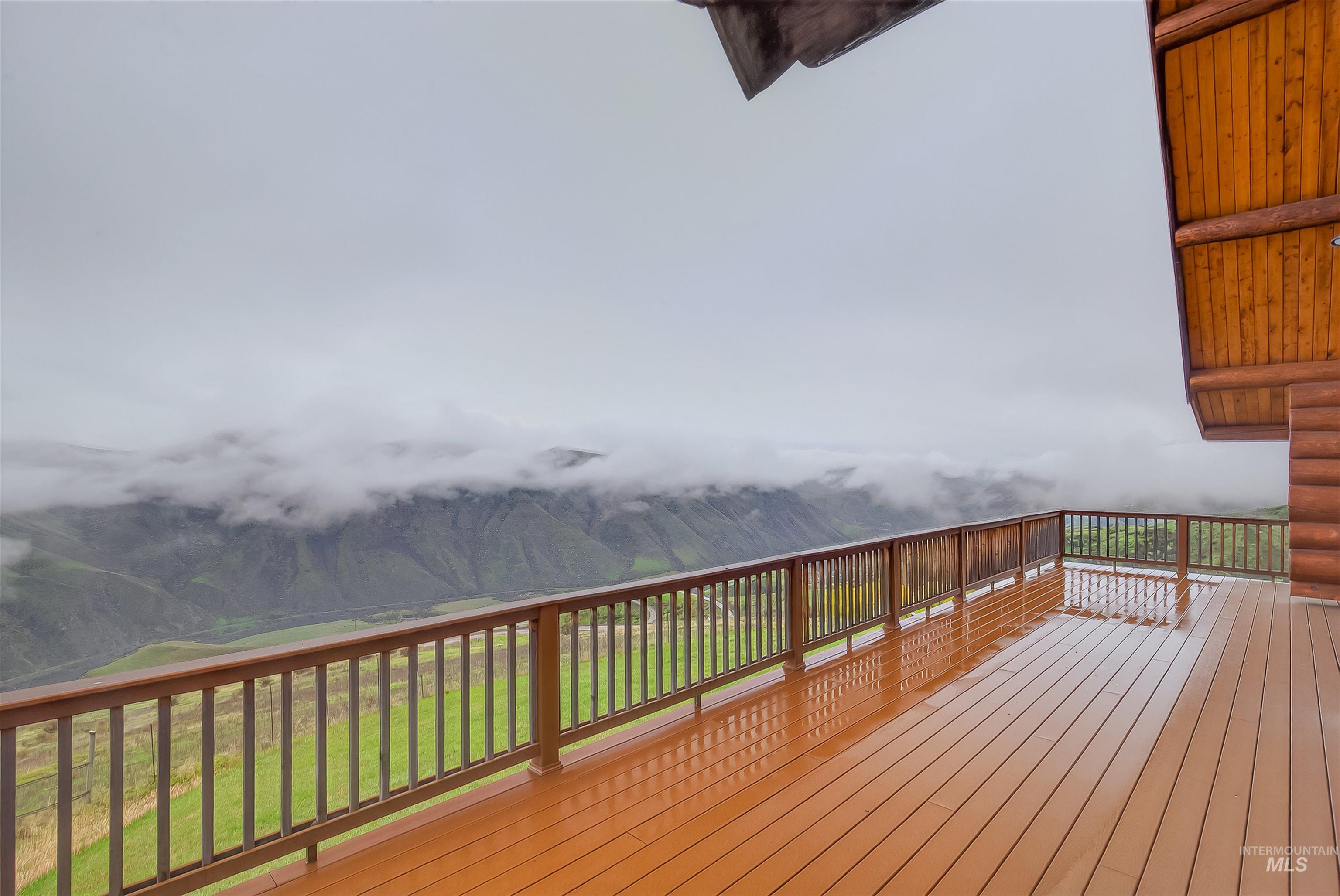 915 Doumecq Road, White Bird, Idaho 83554, 4 Bedrooms, 3.5 Bathrooms, Residential For Sale, Price $925,000,MLS 98980230