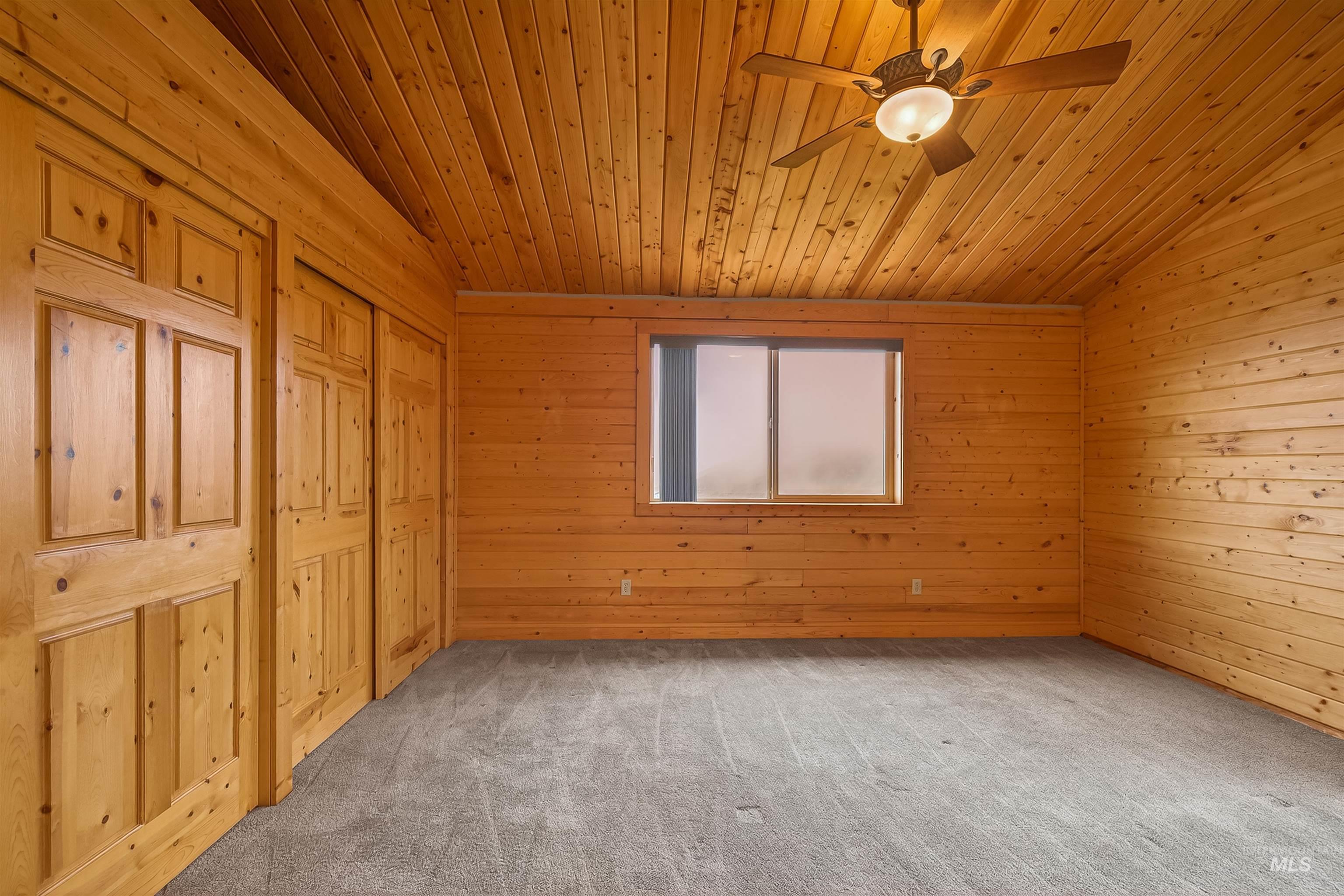 915 Doumecq Road, White Bird, Idaho 83554, 4 Bedrooms, 3.5 Bathrooms, Residential For Sale, Price $925,000,MLS 98980230