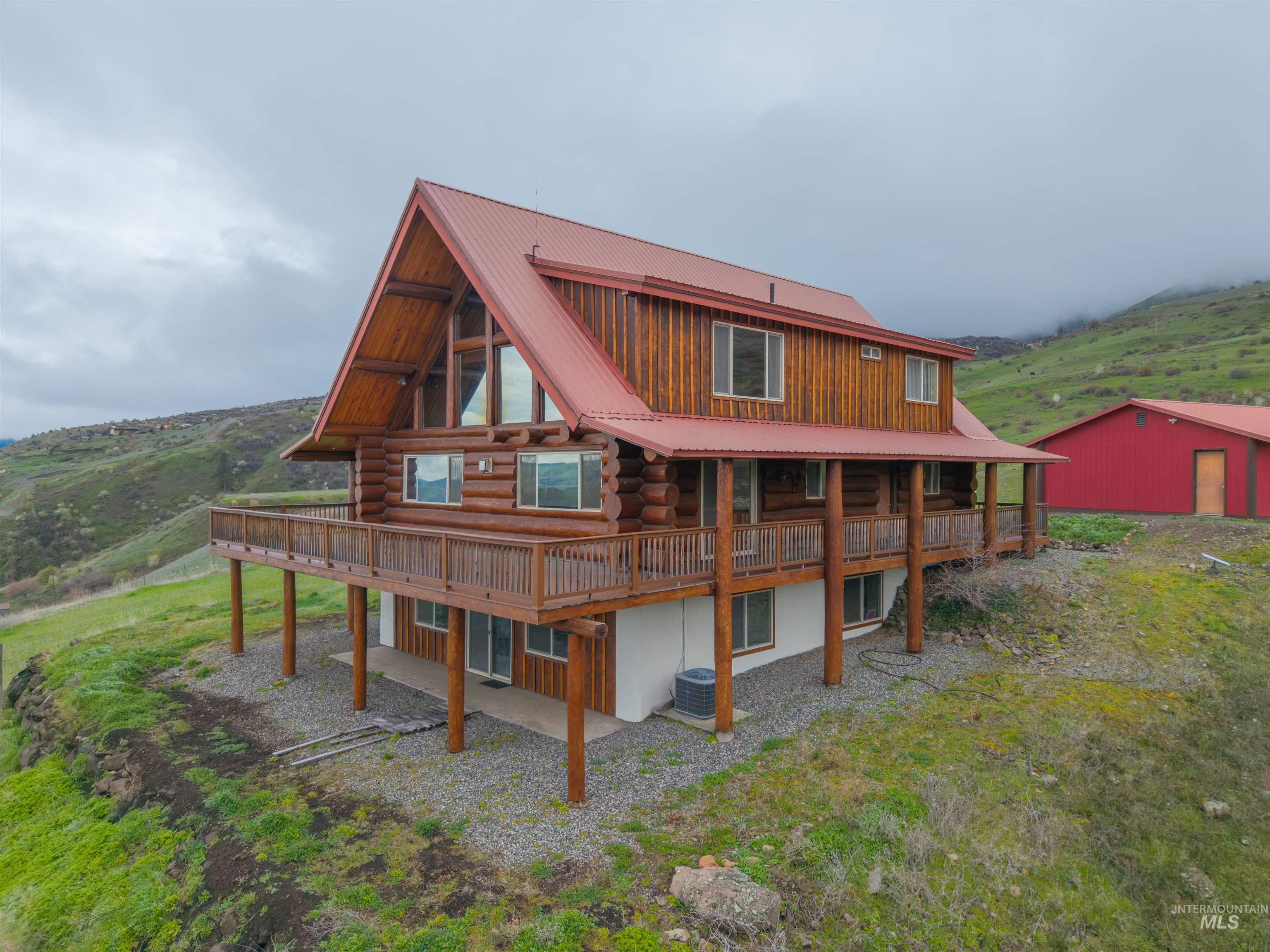 915 Doumecq Road, White Bird, Idaho 83554, 4 Bedrooms, 3.5 Bathrooms, Residential For Sale, Price $925,000,MLS 98980230