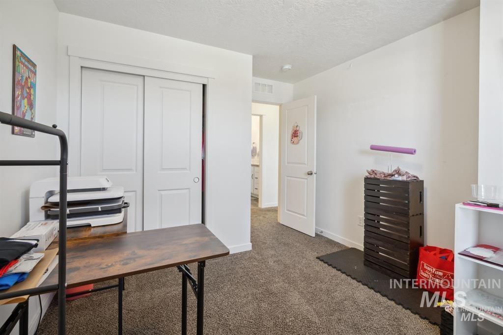 12656 Brun St., Caldwell, Idaho 83607, 5 Bedrooms, 2.5 Bathrooms, Residential For Sale, Price $484,900,MLS 98980231