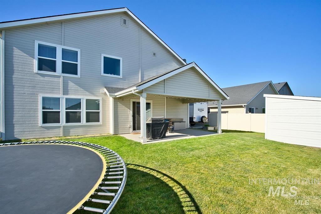 12656 Brun St., Caldwell, Idaho 83607, 5 Bedrooms, 2.5 Bathrooms, Residential For Sale, Price $484,900,MLS 98980231