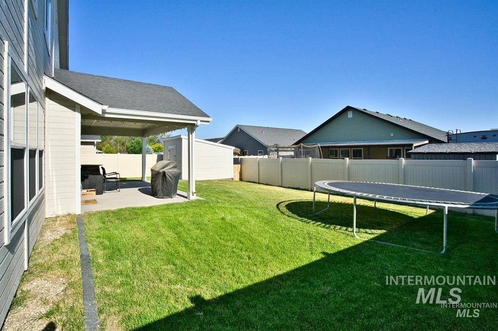 12656 Brun St., Caldwell, Idaho 83607, 5 Bedrooms, 2.5 Bathrooms, Residential For Sale, Price $484,900,MLS 98980231