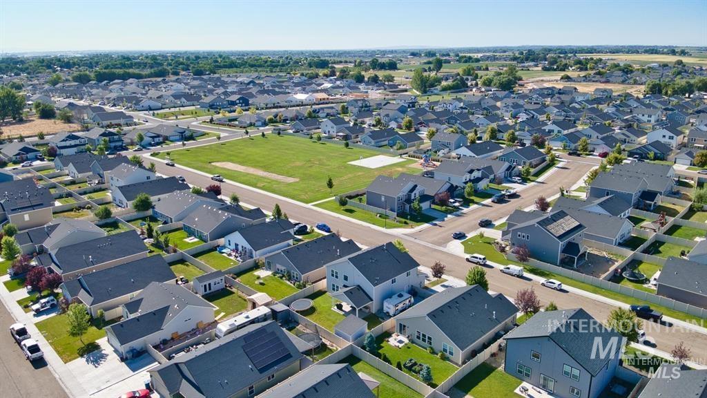 12656 Brun St., Caldwell, Idaho 83607, 5 Bedrooms, 2.5 Bathrooms, Residential For Sale, Price $484,900,MLS 98980231