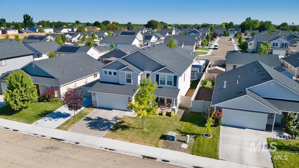 12656 Brun St., Caldwell, Idaho 83607, 5 Bedrooms, 2.5 Bathrooms, Residential For Sale, Price $484,900,MLS 98980231