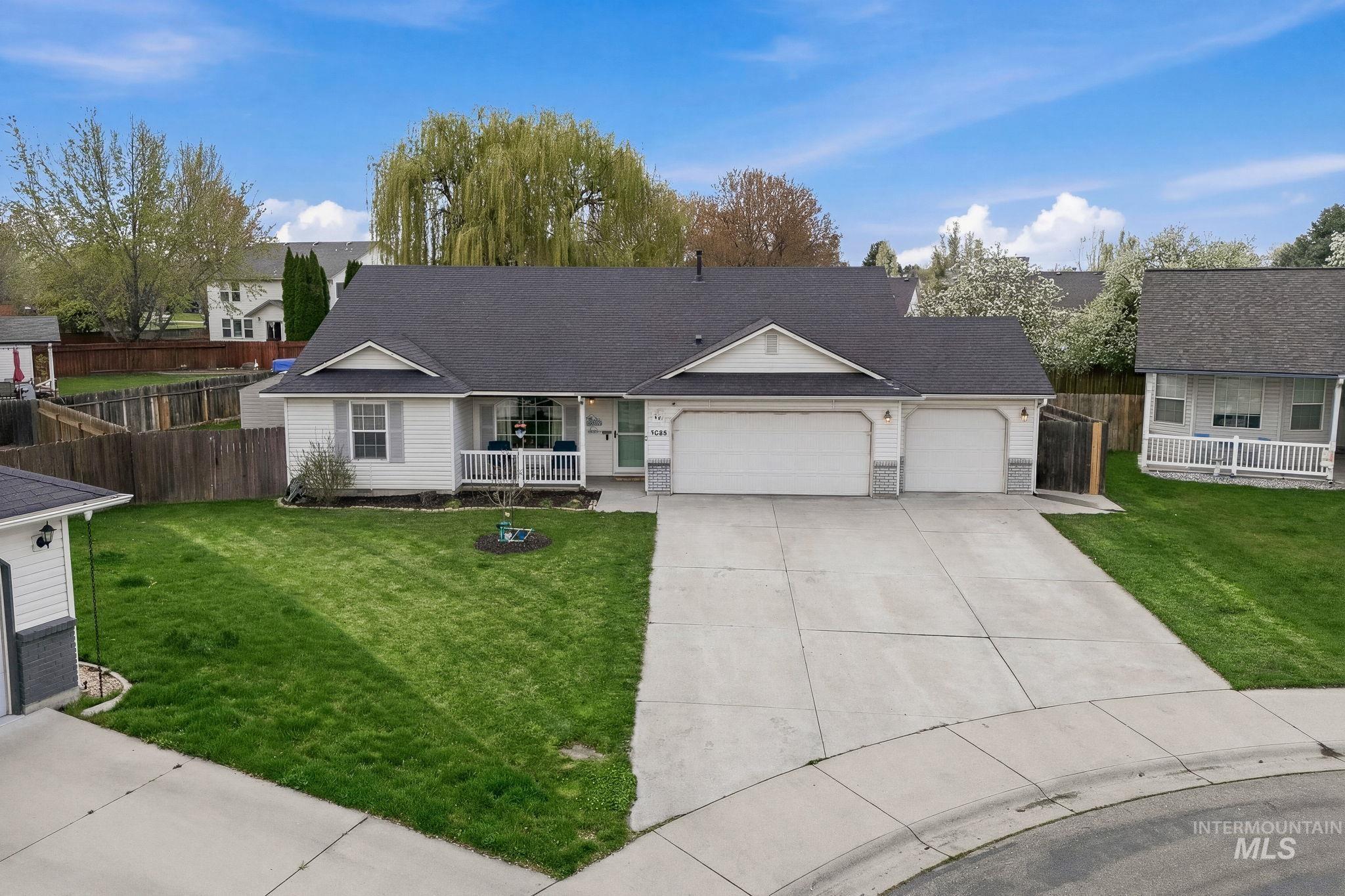 3648 N Rockcress Court, Boise, Idaho 83713, 4 Bedrooms, 2 Bathrooms, Residential For Sale, Price $482,000,MLS 98980232