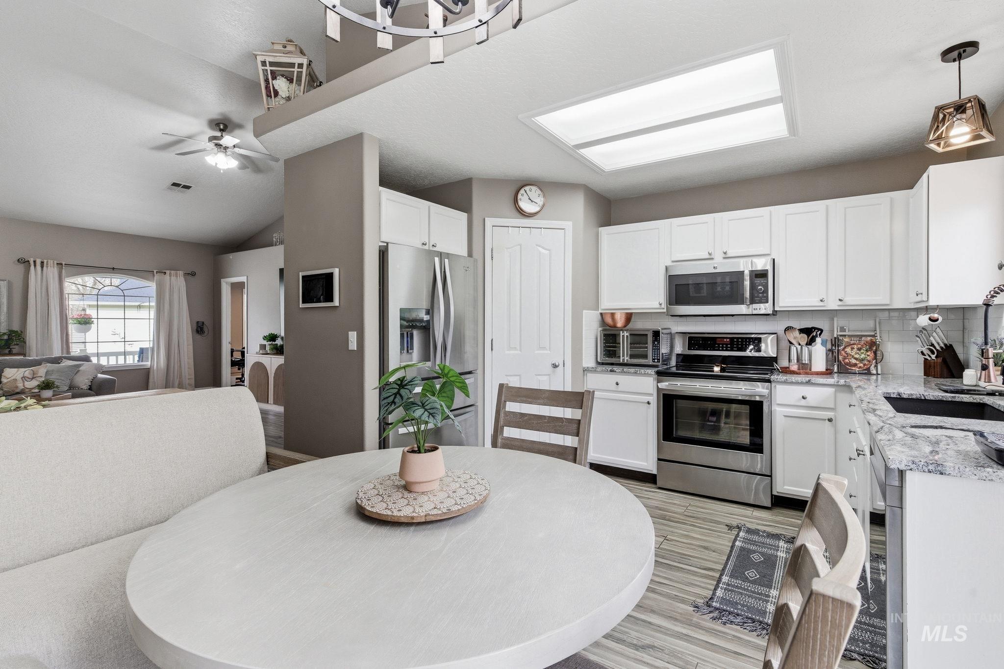 3648 N Rockcress Court, Boise, Idaho 83713, 4 Bedrooms, 2 Bathrooms, Residential For Sale, Price $482,000,MLS 98980232