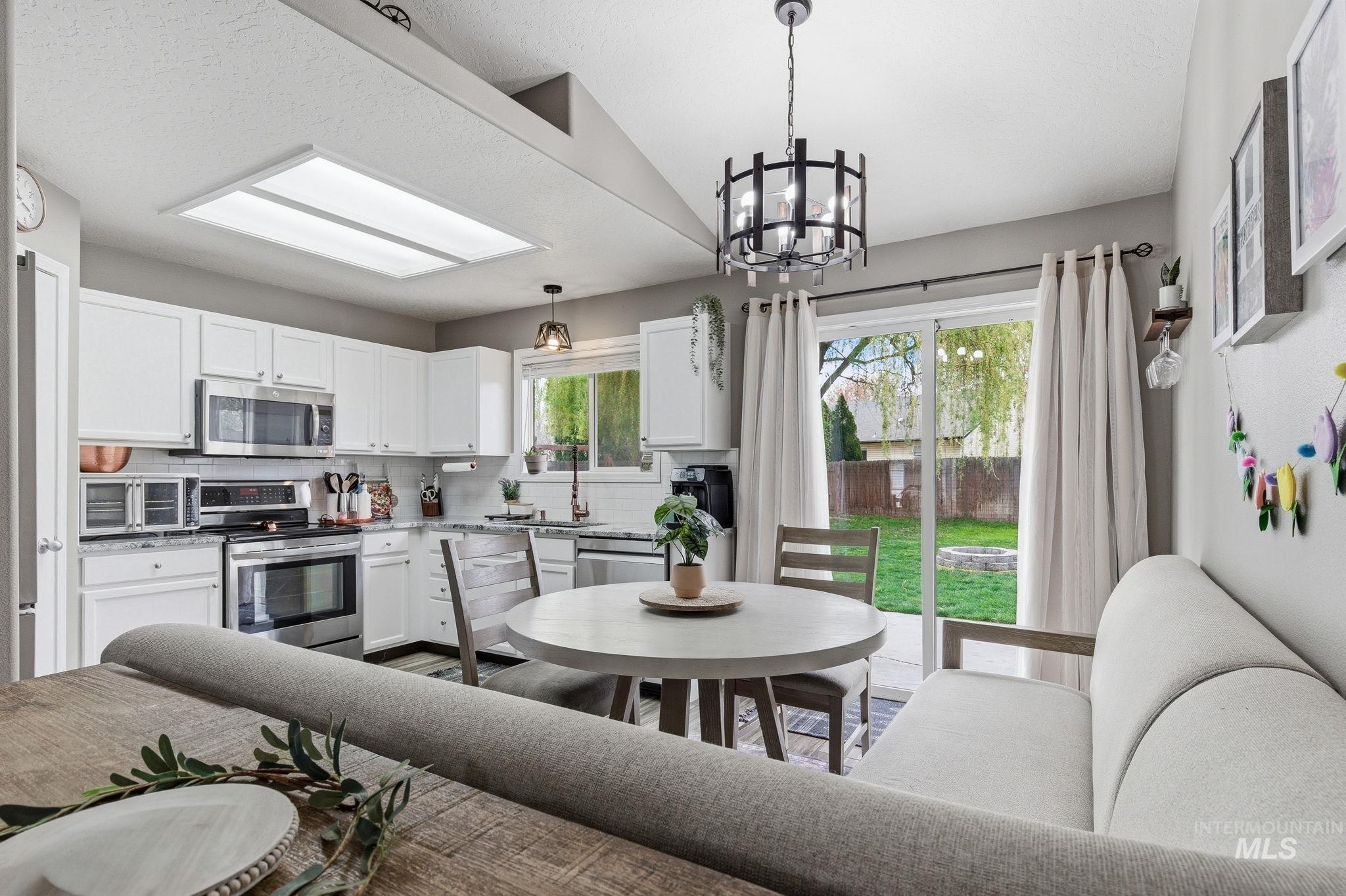 3648 N Rockcress Court, Boise, Idaho 83713, 4 Bedrooms, 2 Bathrooms, Residential For Sale, Price $482,000,MLS 98980232