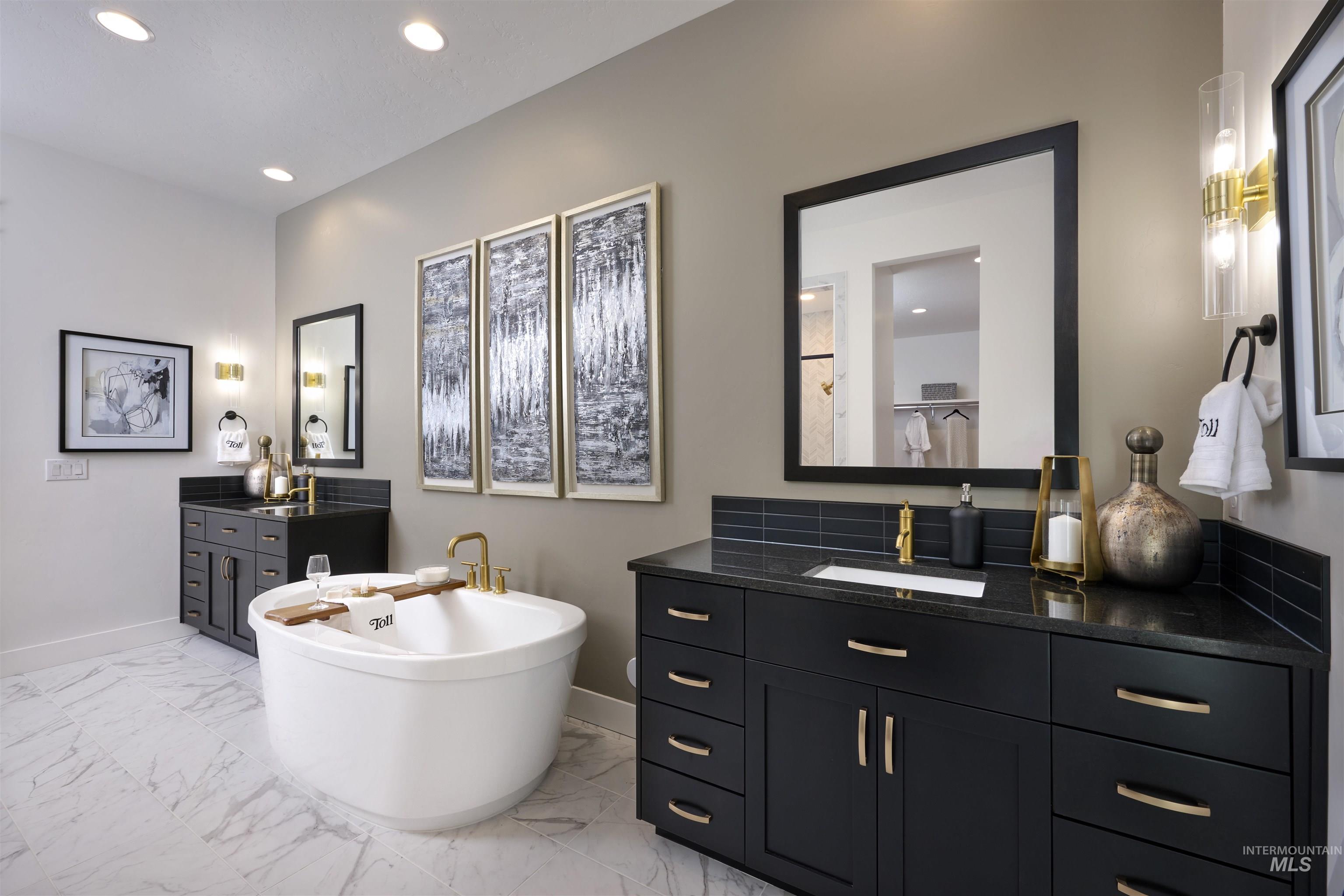 3370 N Del Sol Way, Star, Idaho 83669, 5 Bedrooms, 4.5 Bathrooms, Residential For Sale, Price $1,099,000,MLS 98980233