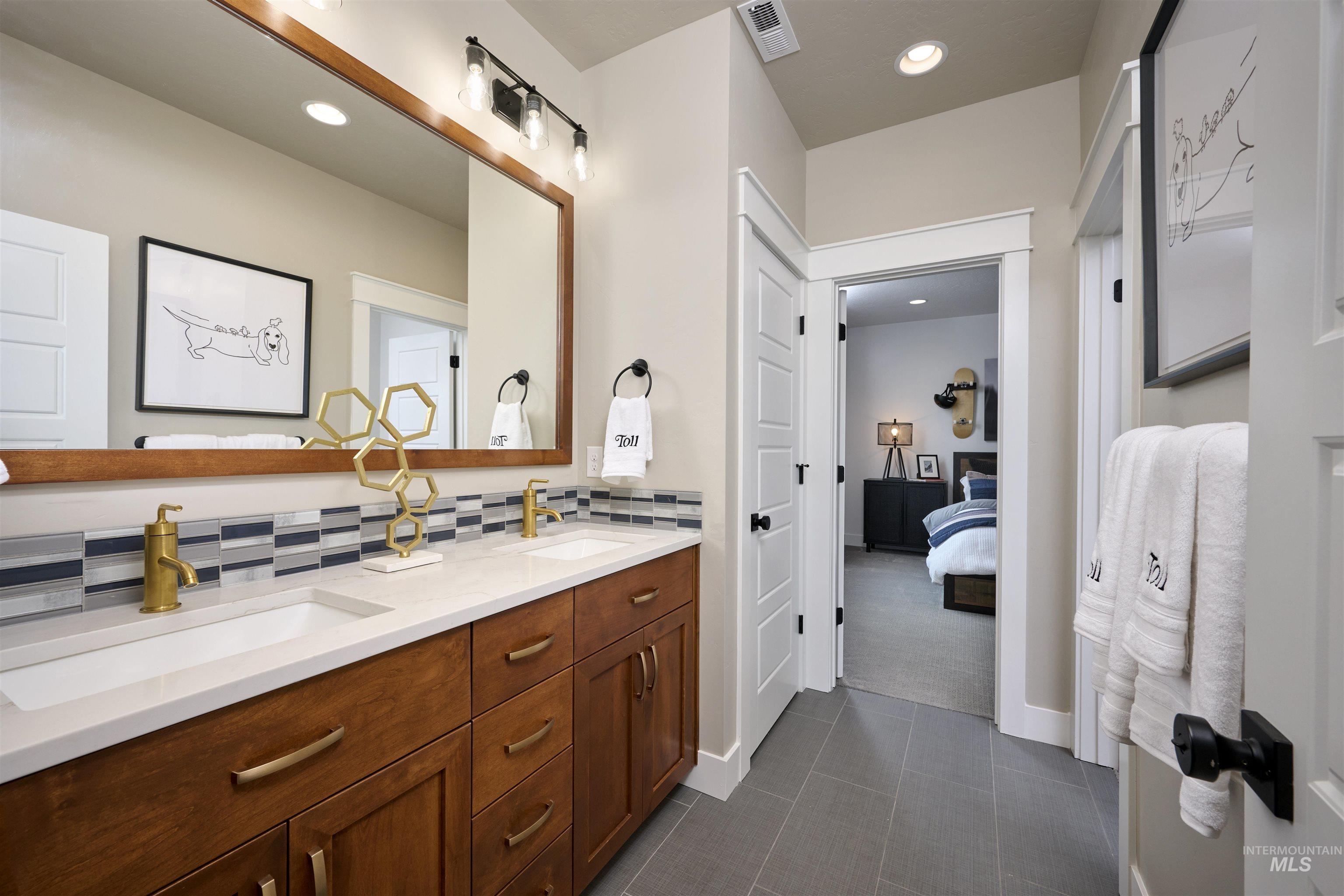 3370 N Del Sol Way, Star, Idaho 83669, 5 Bedrooms, 4.5 Bathrooms, Residential For Sale, Price $1,099,000,MLS 98980233