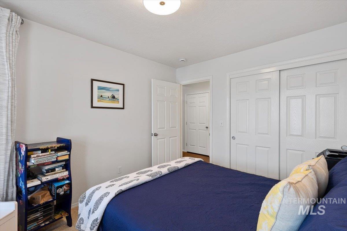 3357 W Fieldstream Ln, Meridian, Idaho 83646, 2 Bedrooms, 2 Bathrooms, Residential For Sale, Price $395,000,MLS 98980236