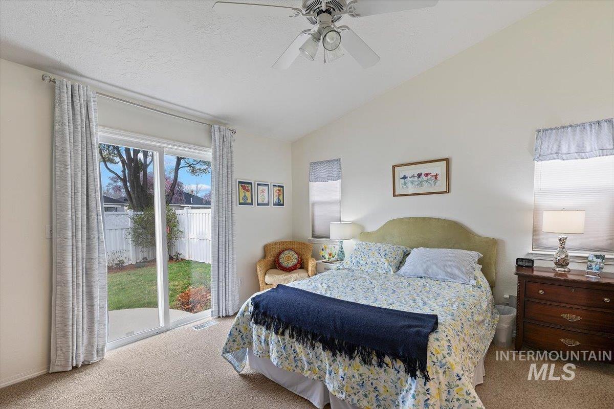 3357 W Fieldstream Ln, Meridian, Idaho 83646, 2 Bedrooms, 2 Bathrooms, Residential For Sale, Price $395,000,MLS 98980236