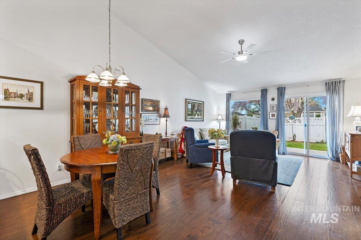 3357 W Fieldstream Ln, Meridian, Idaho 83646, 2 Bedrooms, 2 Bathrooms, Residential For Sale, Price $395,000,MLS 98980236