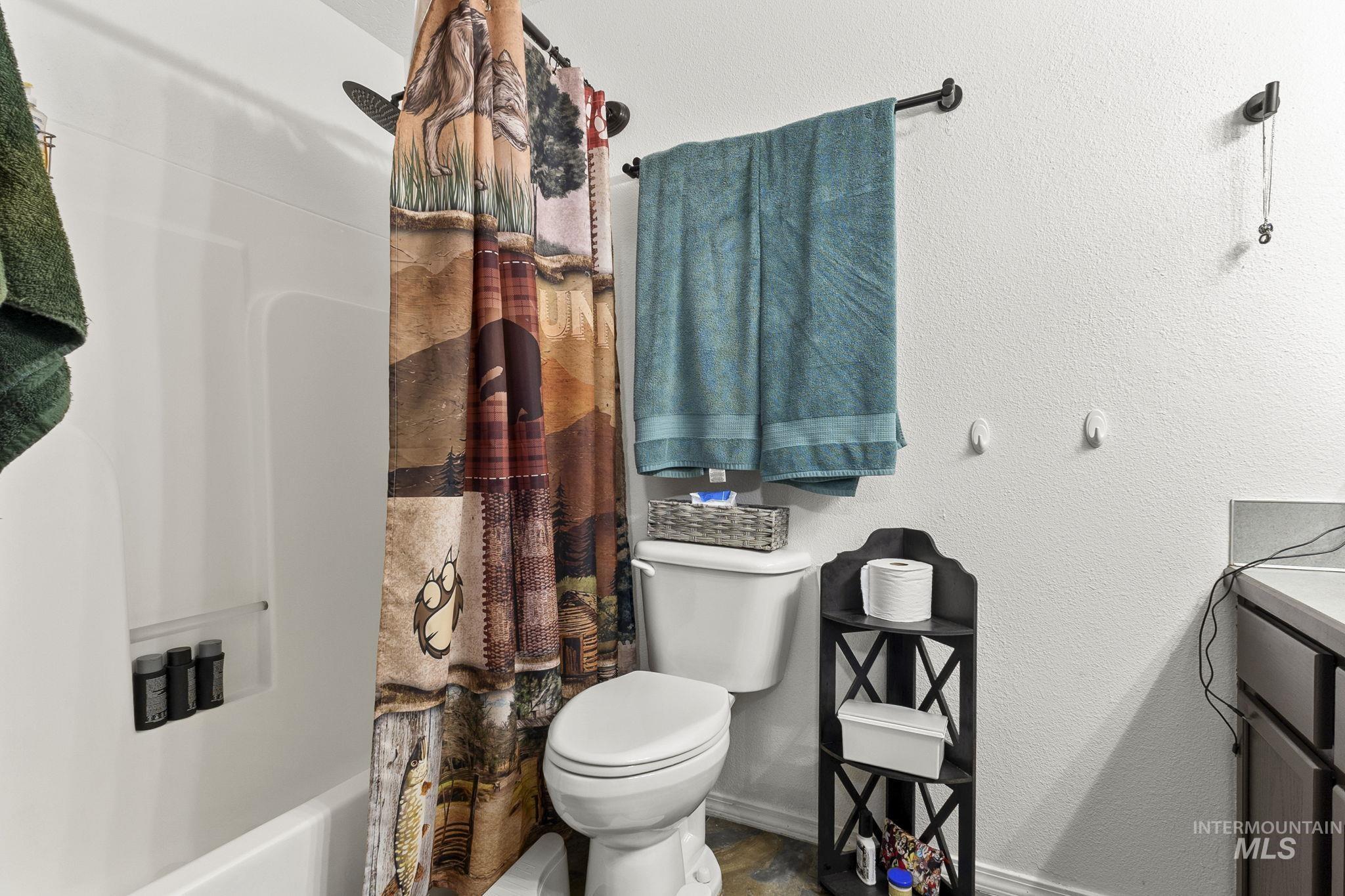 1026 W Edwards Ave, Nampa, Idaho 83686-8167, 3 Bedrooms, 2 Bathrooms, Residential For Sale, Price $349,900,MLS 98980246