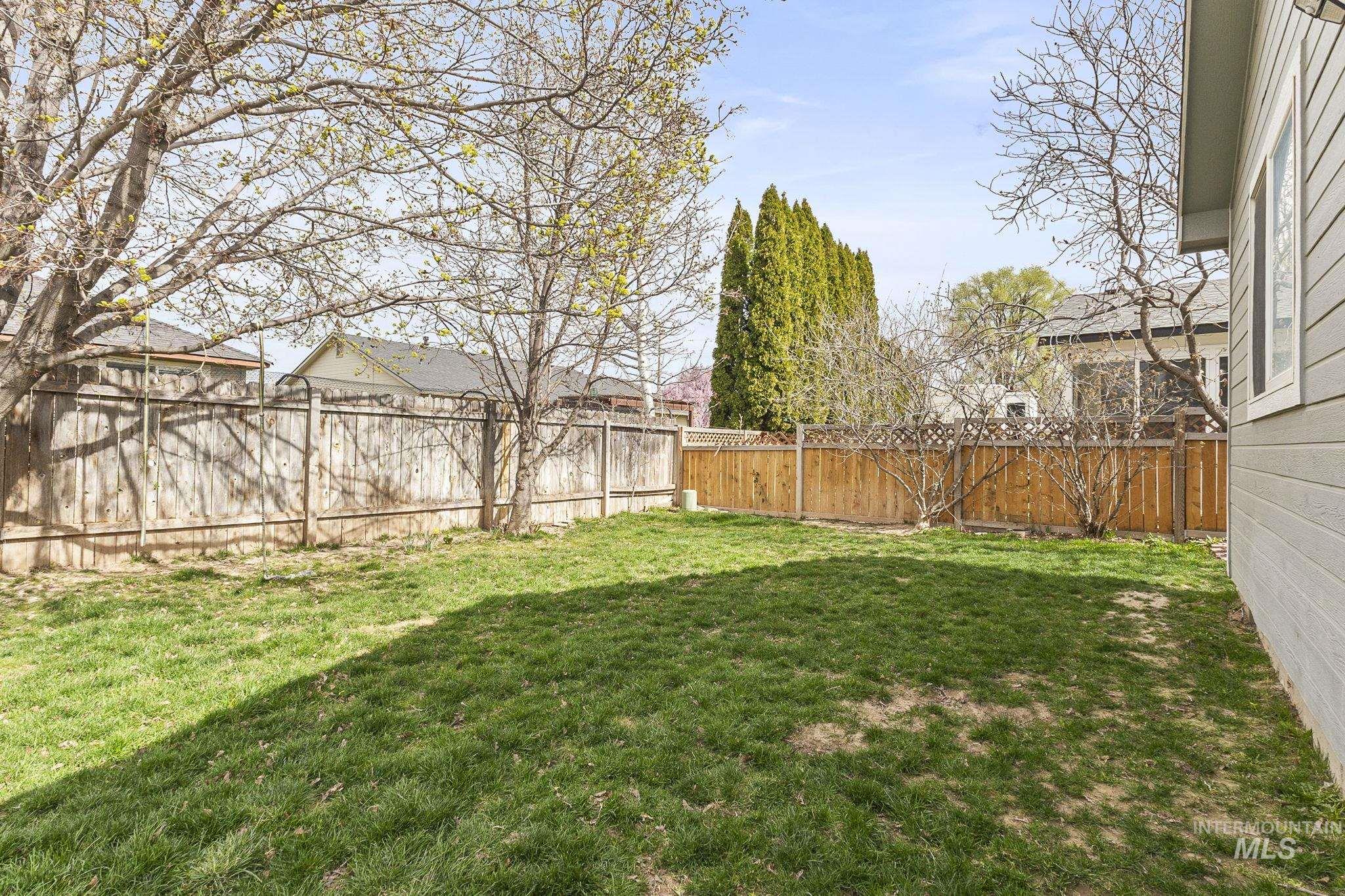 1026 W Edwards Ave, Nampa, Idaho 83686-8167, 3 Bedrooms, 2 Bathrooms, Residential For Sale, Price $349,900,MLS 98980246