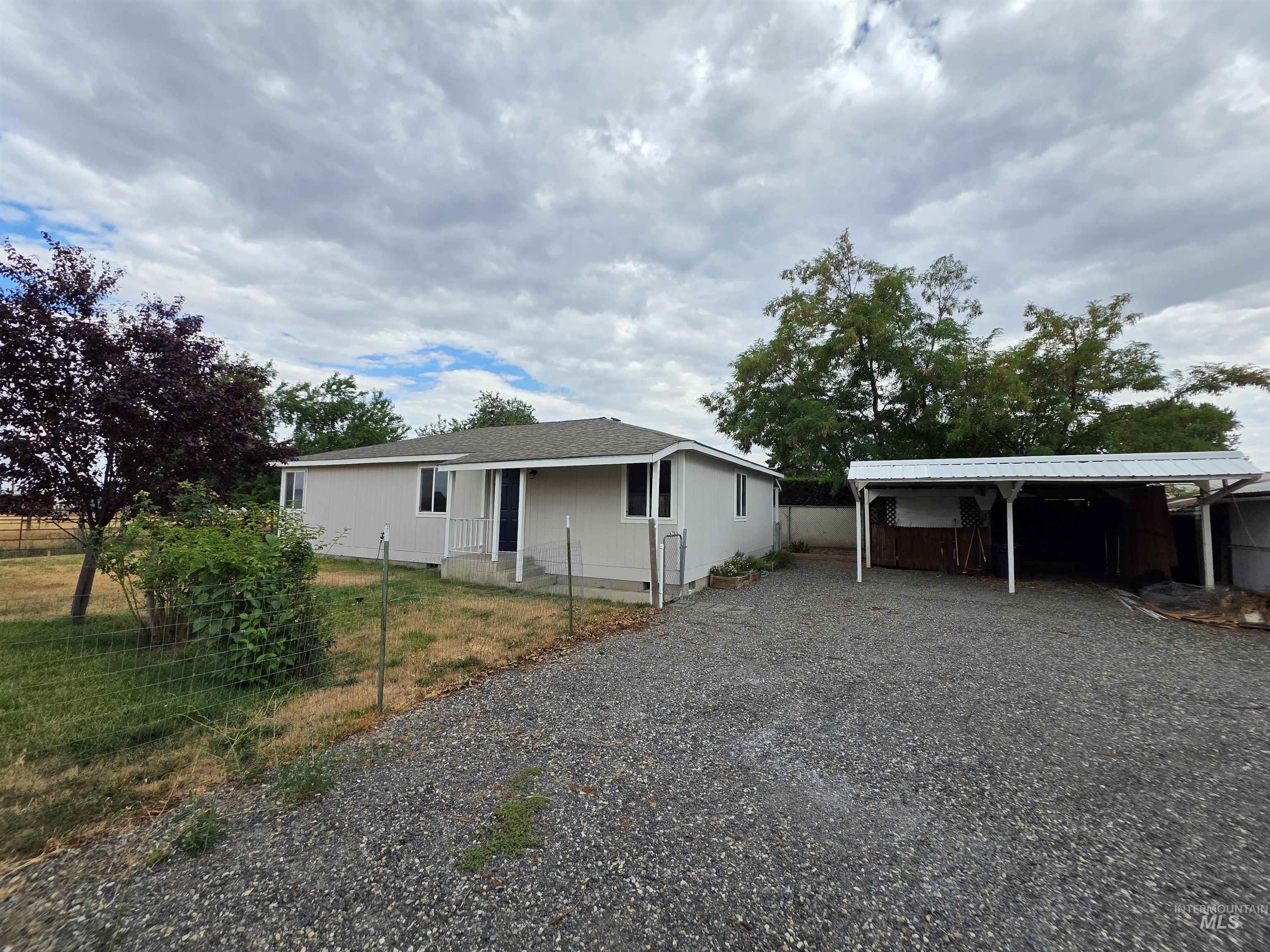 2465 19th St., Clarkston, Washington 99403, 3 Bedrooms, 1.5 Bathrooms, Residential Income For Sale, Price $365,000, 98980247