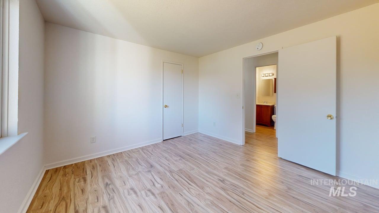 2465 19th St., Clarkston, Washington 99403, 3 Bedrooms, 1.5 Bathrooms, Residential Income For Sale, Price $365,000, 98980247