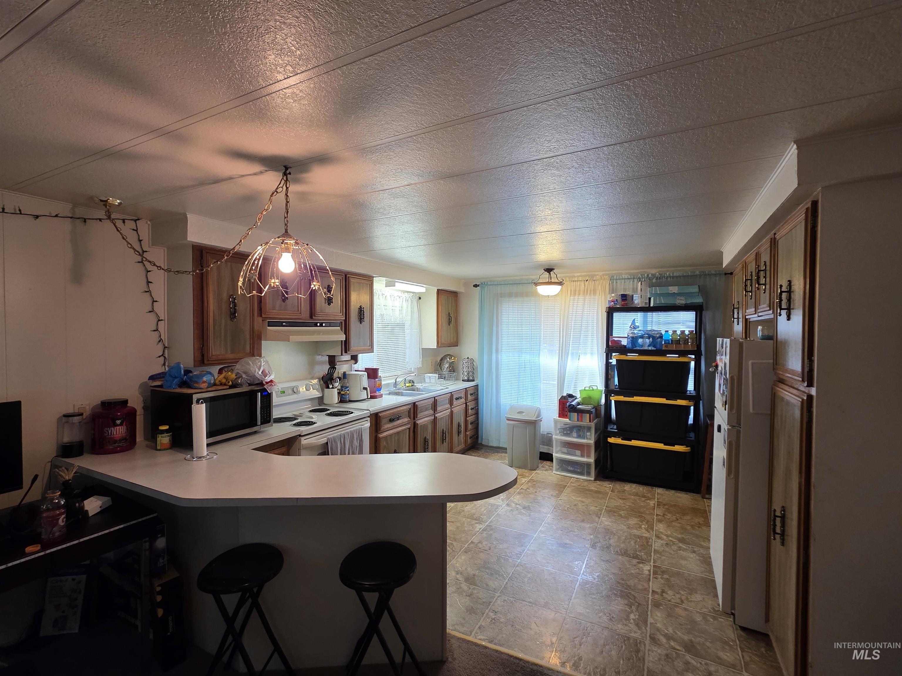 2465 19th St., Clarkston, Washington 99403, 3 Bedrooms, 1.5 Bathrooms, Residential Income For Sale, Price $365,000, 98980247