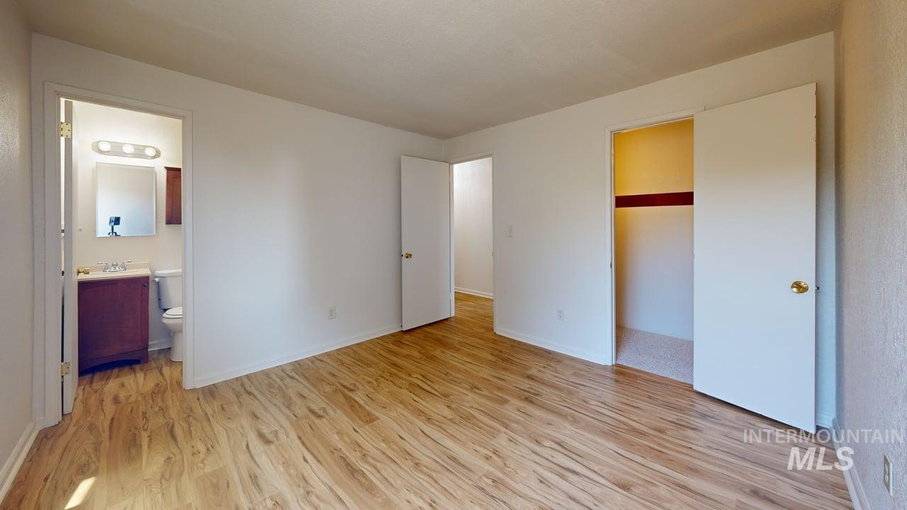 2465 19th St., Clarkston, Washington 99403, 3 Bedrooms, 1.5 Bathrooms, Residential Income For Sale, Price $365,000, 98980247