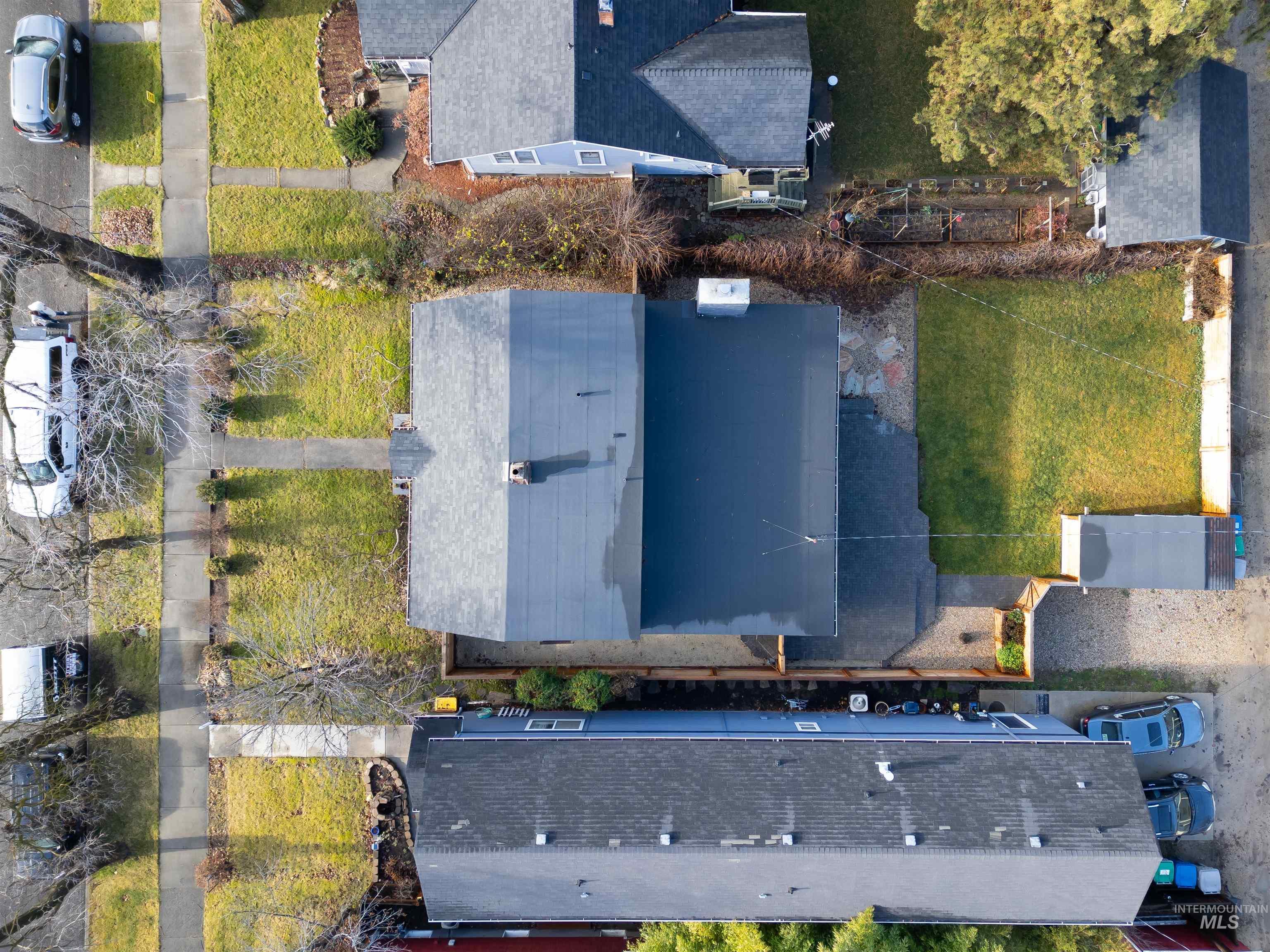 916 E McKinley Street, Boise, Idaho 83712, 5 Bedrooms, 2 Bathrooms, Residential For Sale, Price $759,900,MLS 98980248