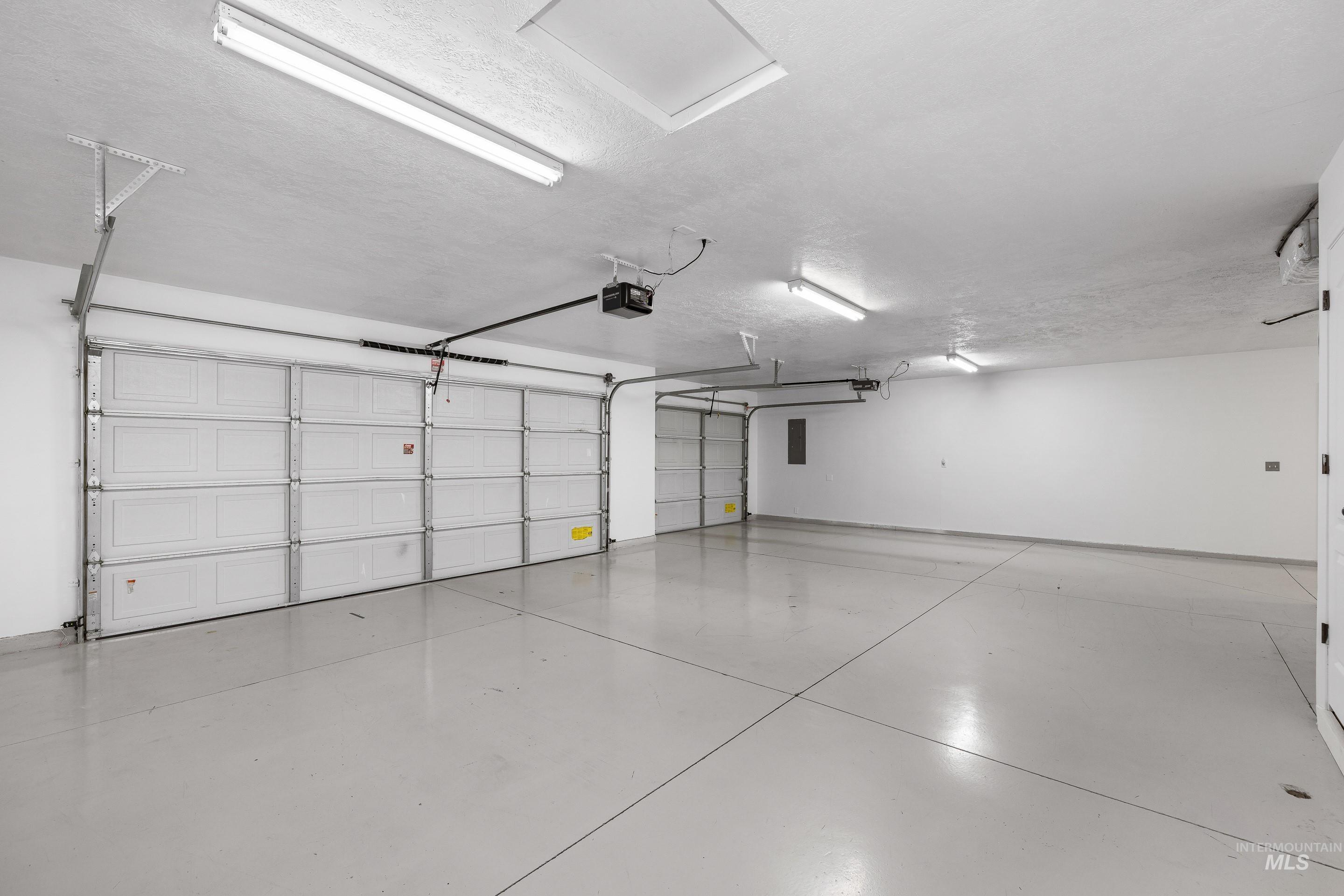 7769 W Estrella Dr, Boise, Idaho 83709, 3 Bedrooms, 2 Bathrooms, Residential For Sale, Price $524,900,MLS 98980249