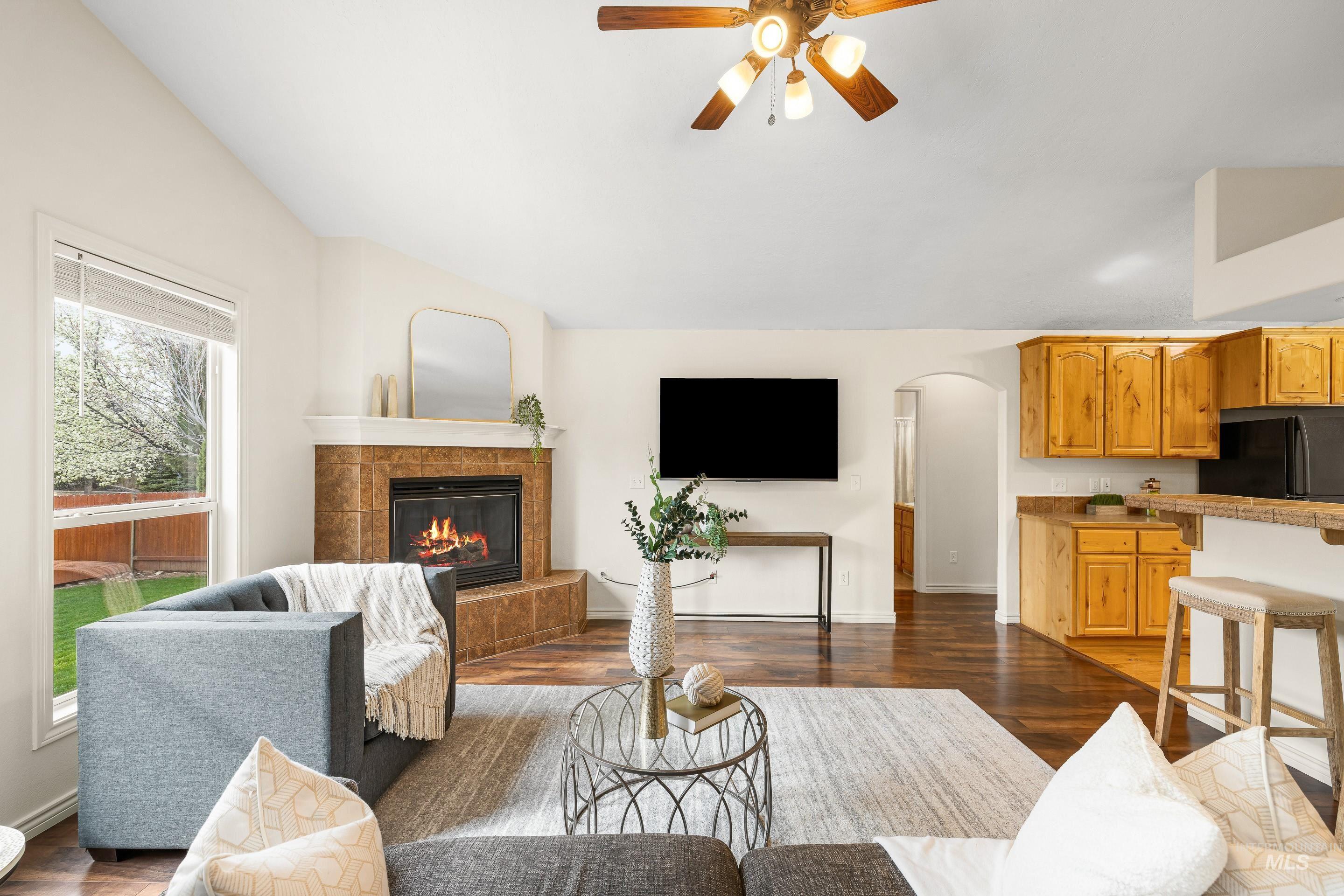 7769 W Estrella Dr, Boise, Idaho 83709, 3 Bedrooms, 2 Bathrooms, Residential For Sale, Price $524,900,MLS 98980249