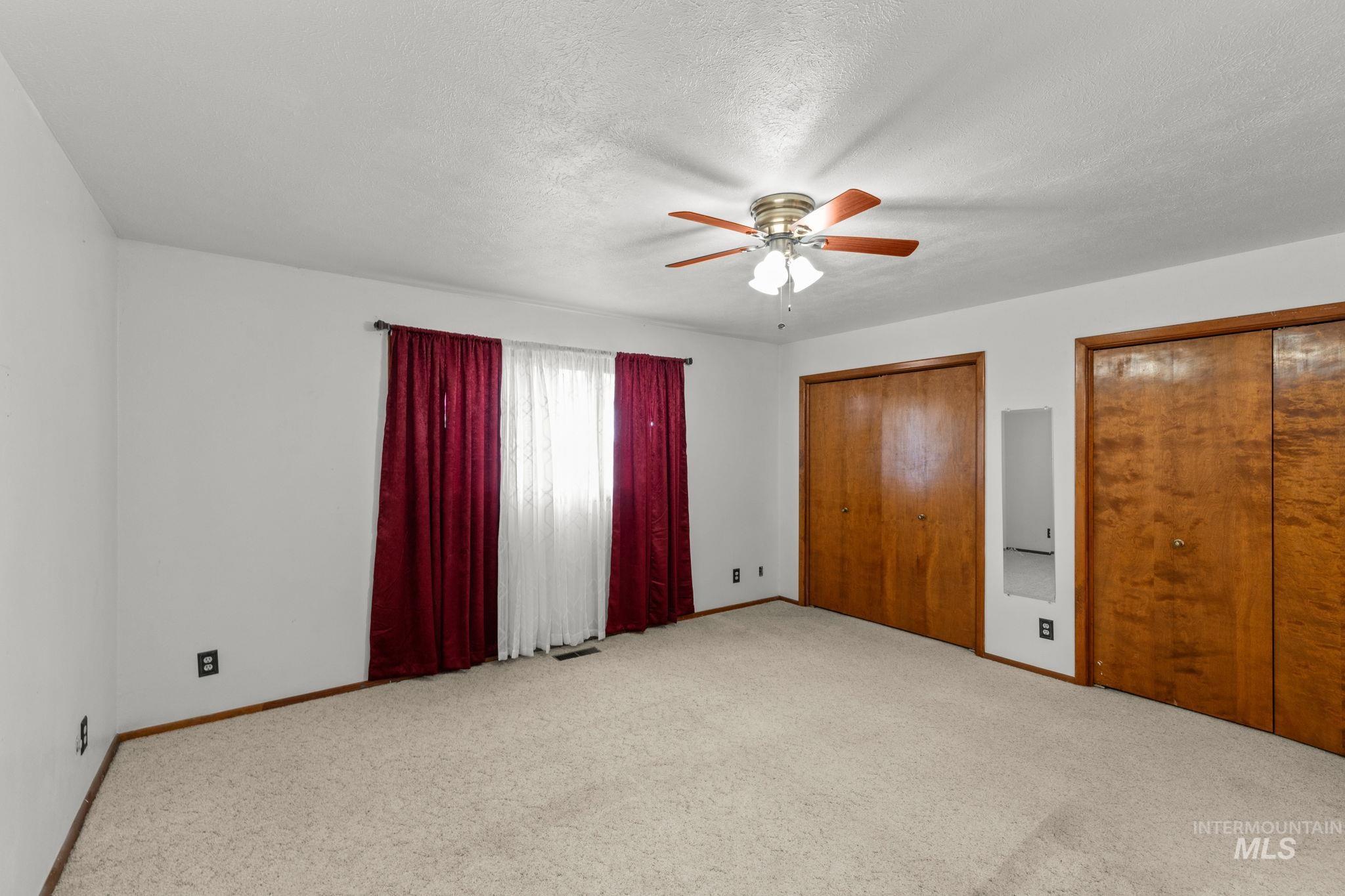 3154 N 4750 E, Murtaugh, Idaho 83344, 6 Bedrooms, 4 Bathrooms, Residential For Sale, Price $595,000,MLS 98980250
