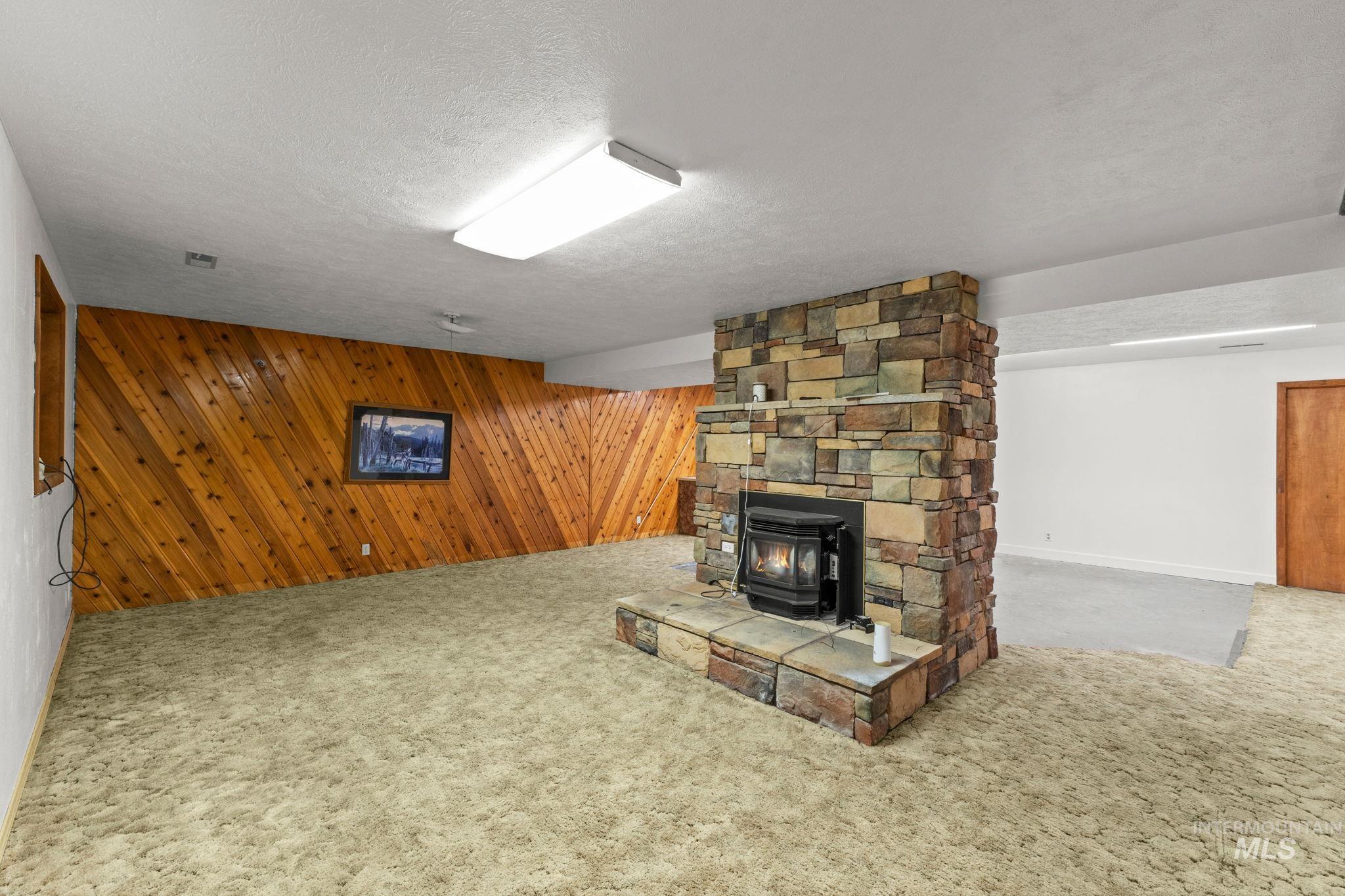 3154 N 4750 E, Murtaugh, Idaho 83344, 6 Bedrooms, 4 Bathrooms, Residential For Sale, Price $595,000,MLS 98980250