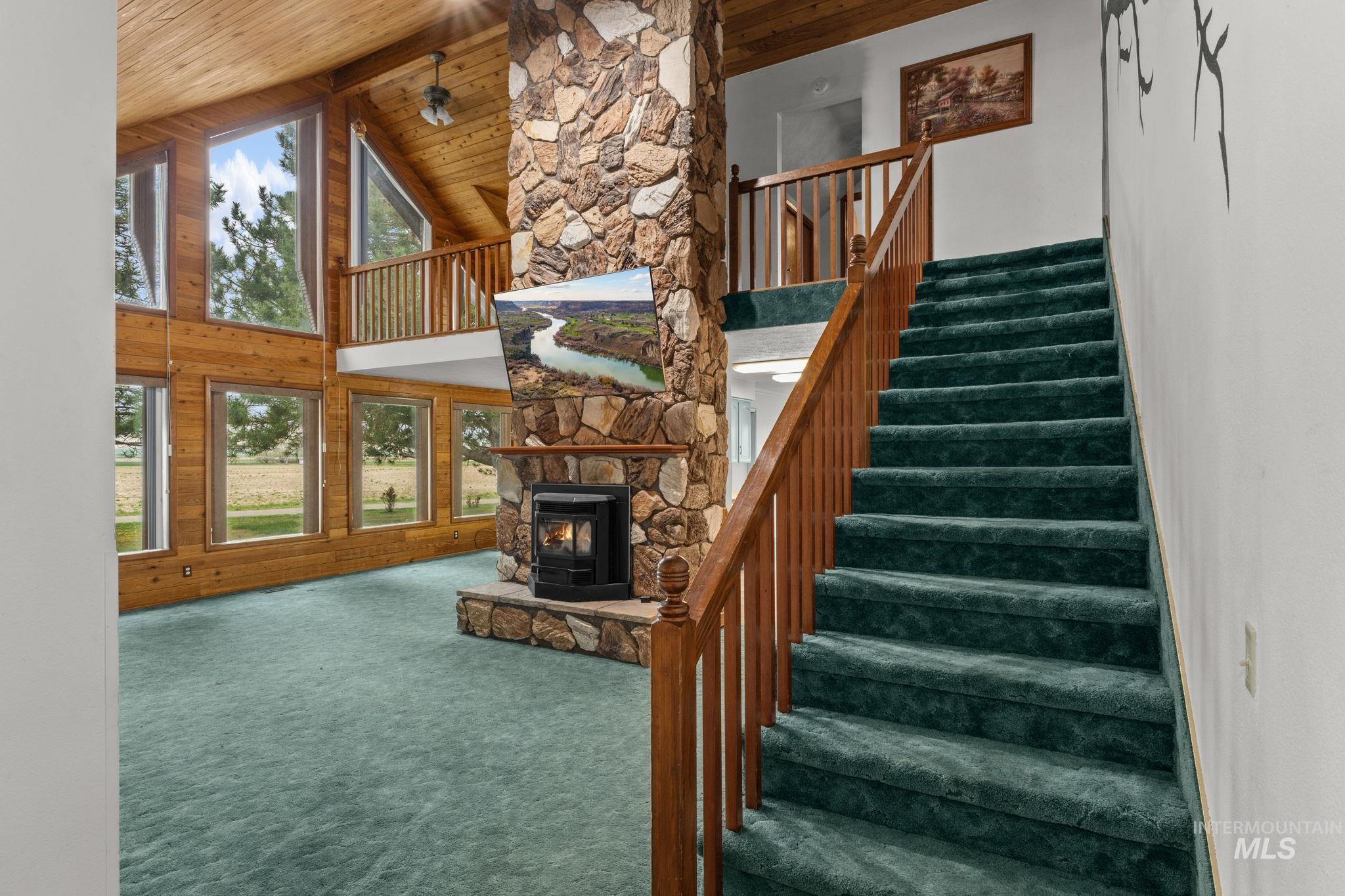 3154 N 4750 E, Murtaugh, Idaho 83344, 6 Bedrooms, 4 Bathrooms, Residential For Sale, Price $625,000,MLS 98980250