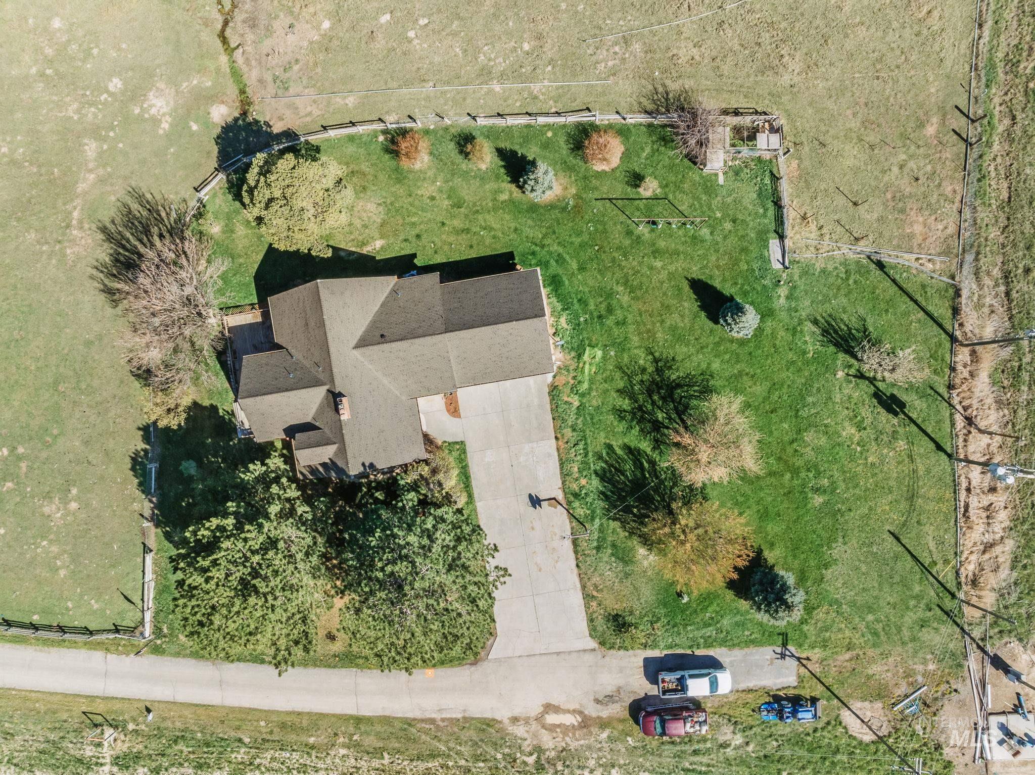 3154 N 4750 E, Murtaugh, Idaho 83344, 6 Bedrooms, 4 Bathrooms, Residential For Sale, Price $625,000, 98980250