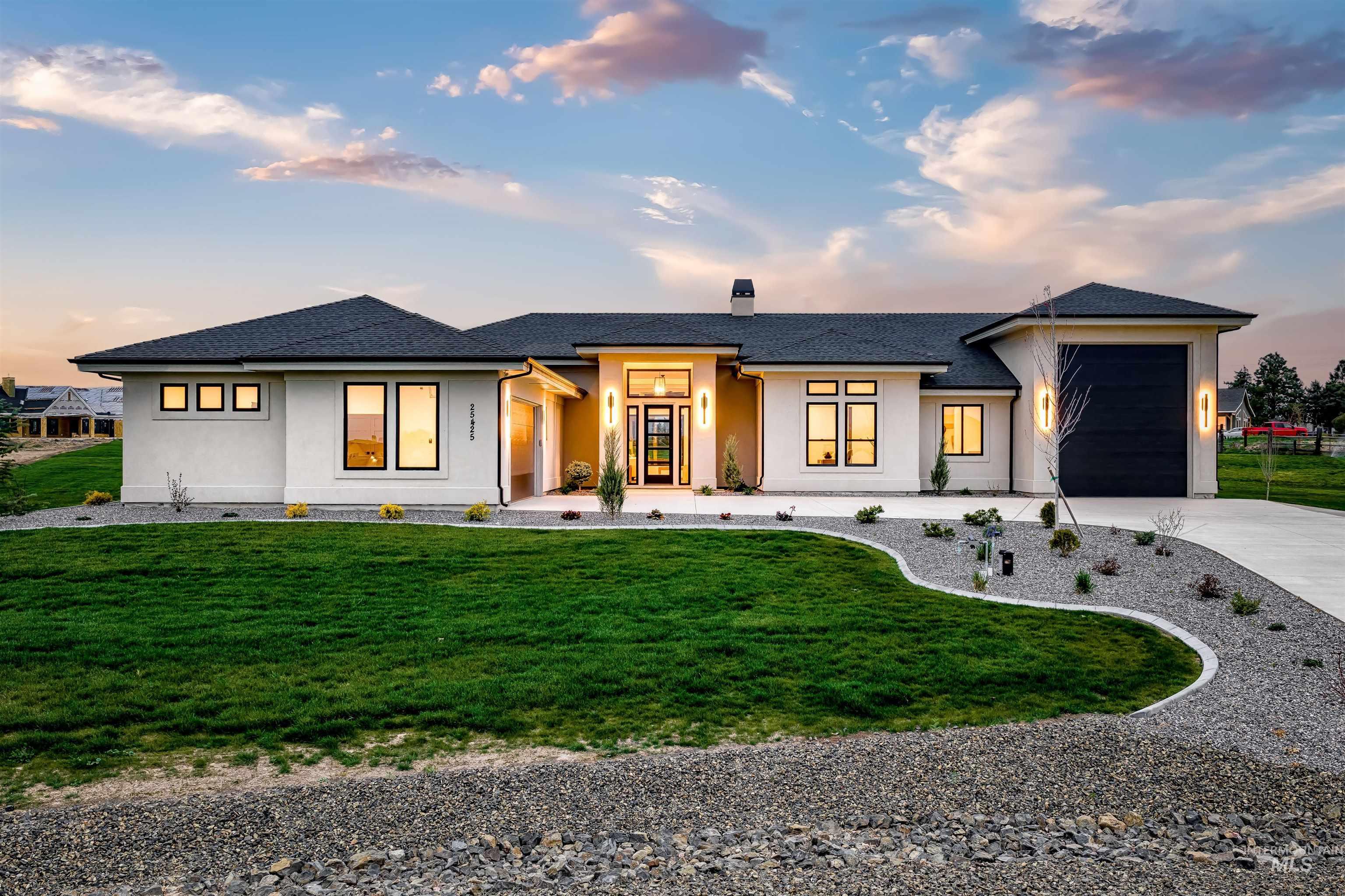 25425 Bur Oak Pl, Caldwell, Idaho 83607, 3 Bedrooms, 2.5 Bathrooms, Residential For Sale, Price $1,299,000,MLS 98980251