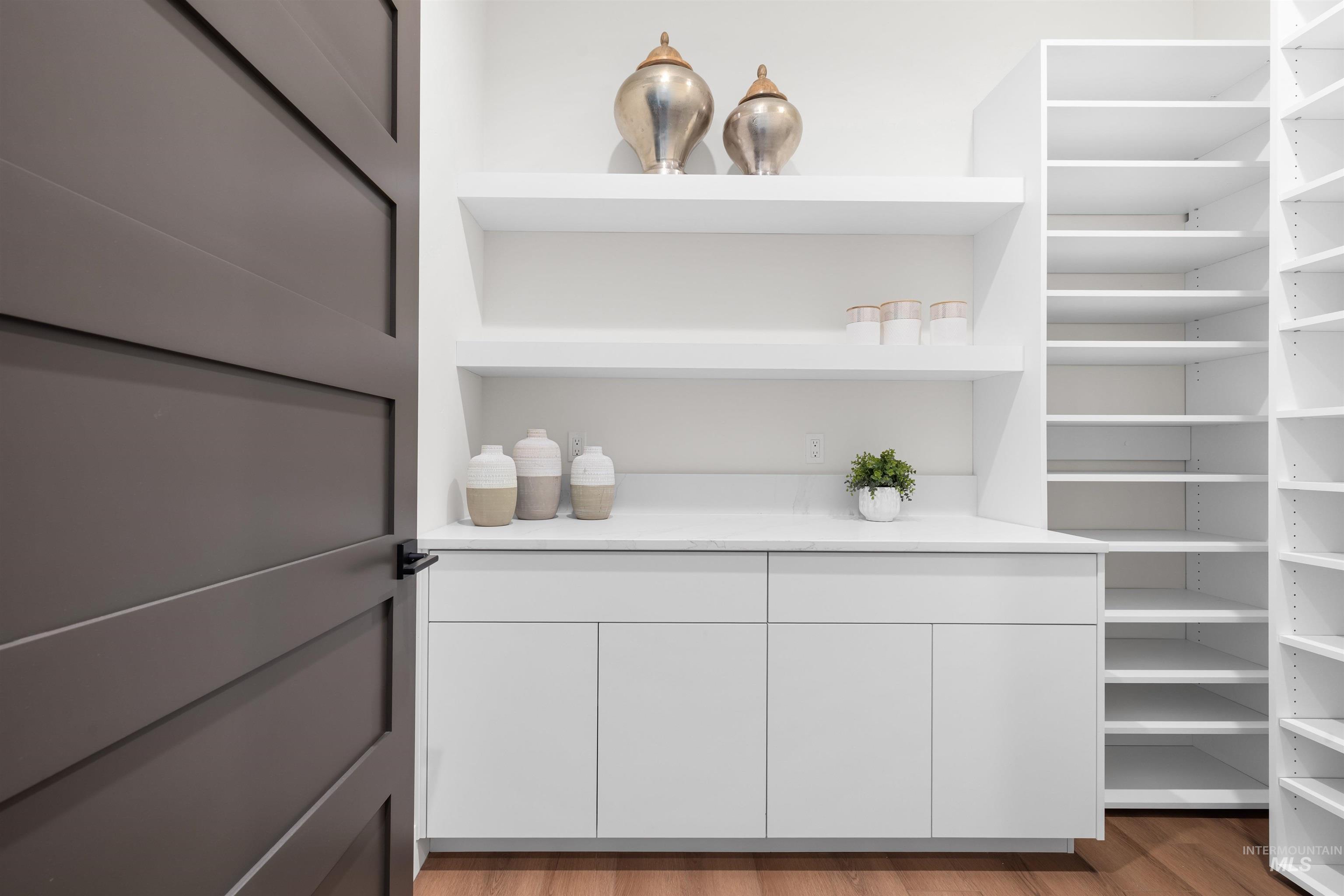 25425 Bur Oak Pl, Caldwell, Idaho 83607, 3 Bedrooms, 2.5 Bathrooms, Residential For Sale, Price $1,299,000,MLS 98980251