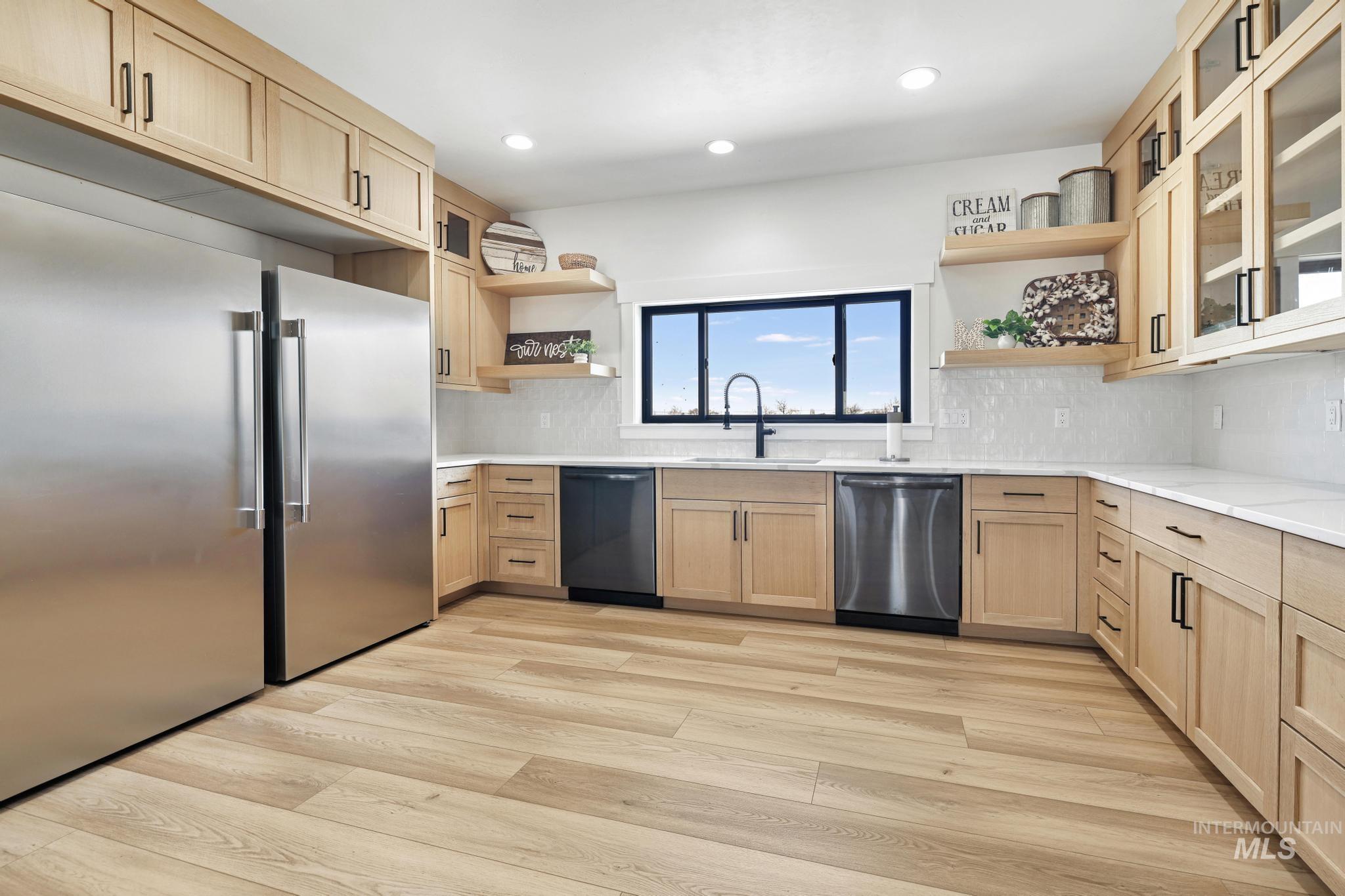 4288 N 2400 E, Filer, Idaho 83328, 6 Bedrooms, 3.5 Bathrooms, Residential For Sale, Price $1,600,000,MLS 98980267