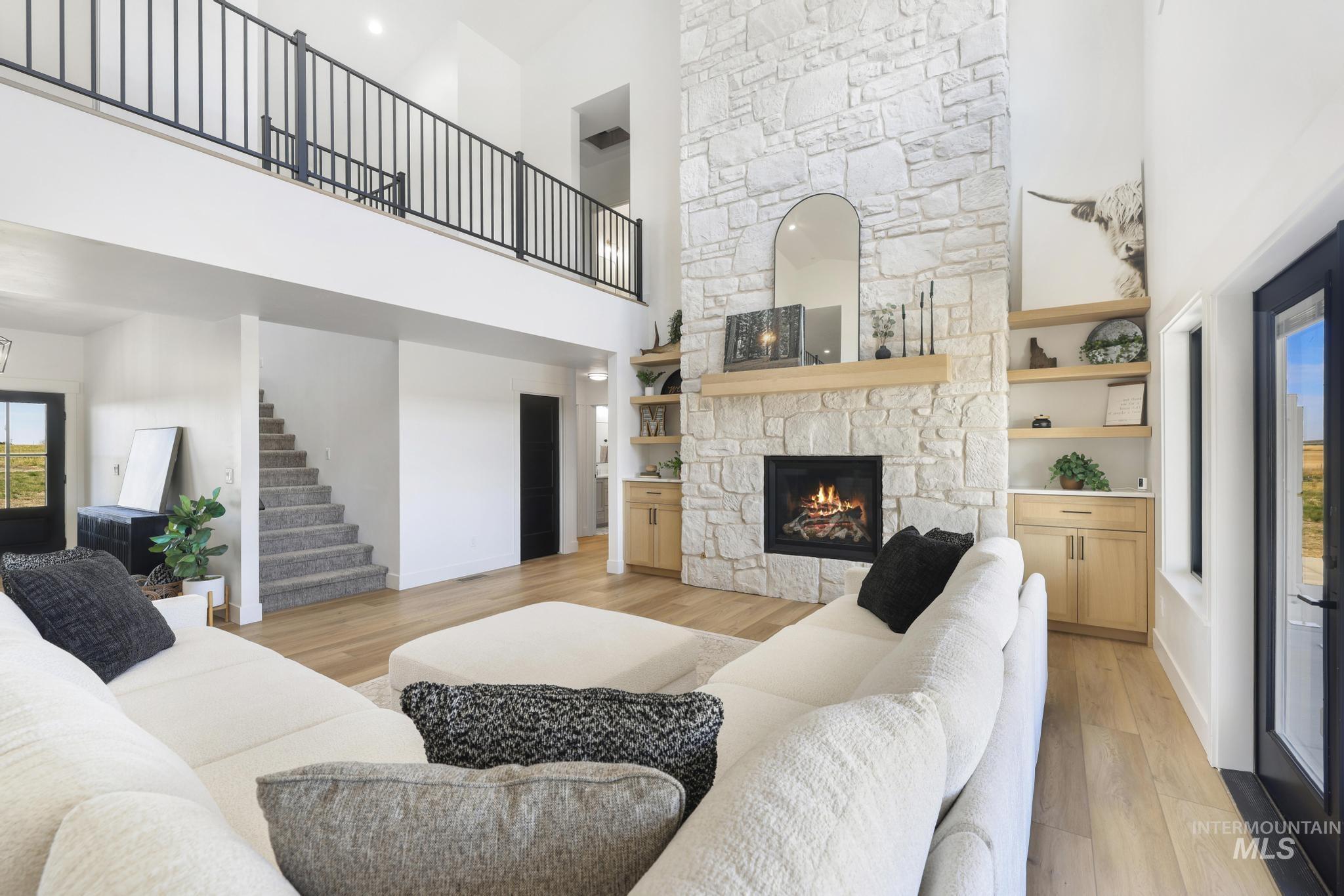 4288 N 2400 E, Filer, Idaho 83328, 6 Bedrooms, 3.5 Bathrooms, Residential For Sale, Price $1,600,000,MLS 98980267