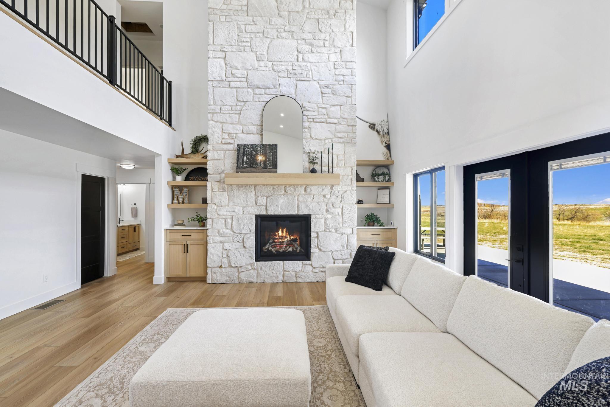 4288 N 2400 E, Filer, Idaho 83328, 6 Bedrooms, 3.5 Bathrooms, Residential For Sale, Price $1,600,000,MLS 98980267